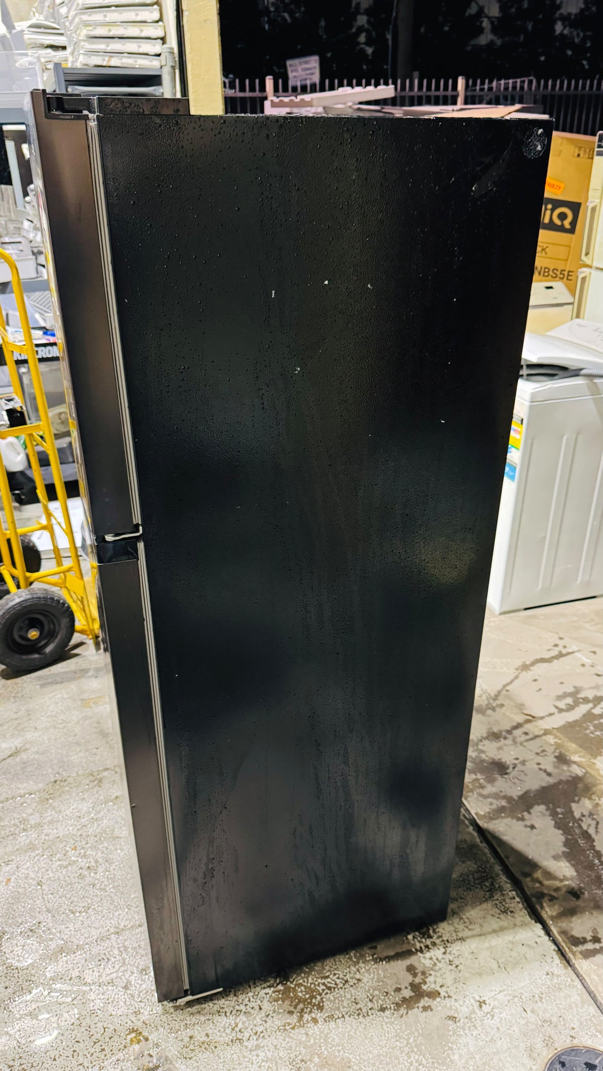 CHIQ 410 LITRES FRIDGE FREEZER
