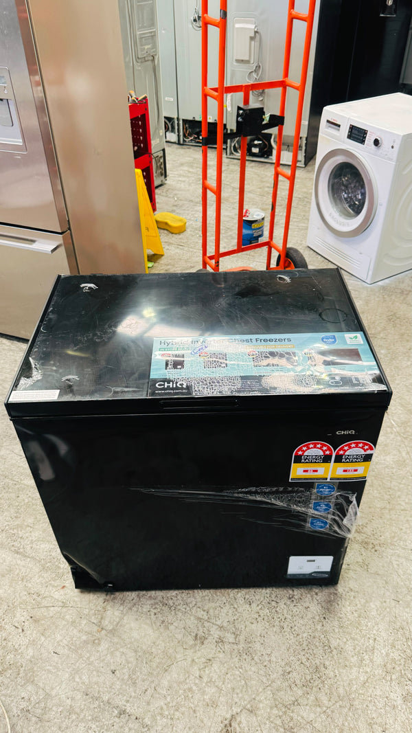 CHIQ 199 LITRES CHEST FREEZER FACTORY SECOND 6 MONTHS