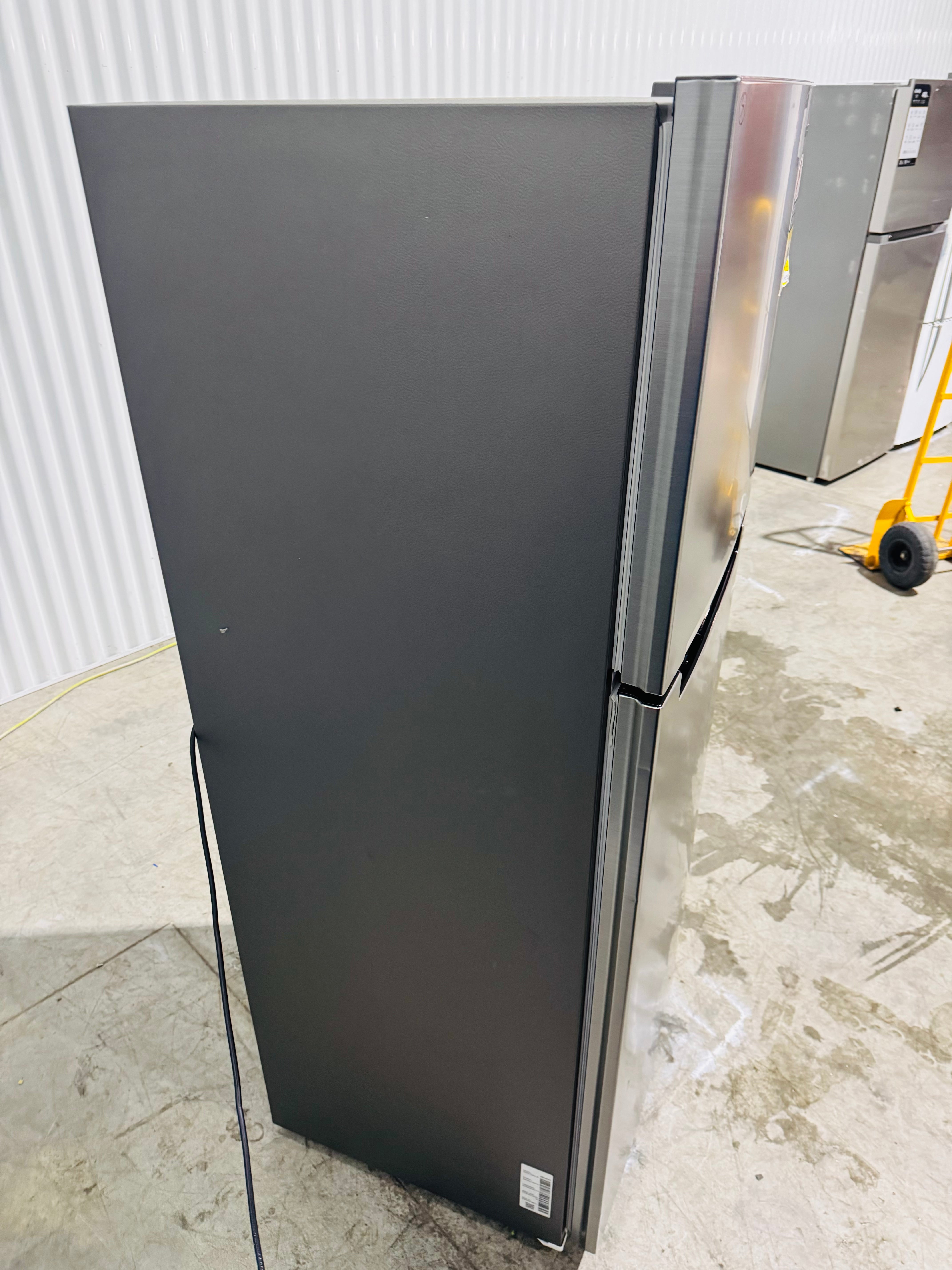 **SAMSUNG 270 LITRES FRIDGE FREEZER & 6.5 KGS TOP LOADER WASHING MACHINE COMBO PACKAGE DEAL**