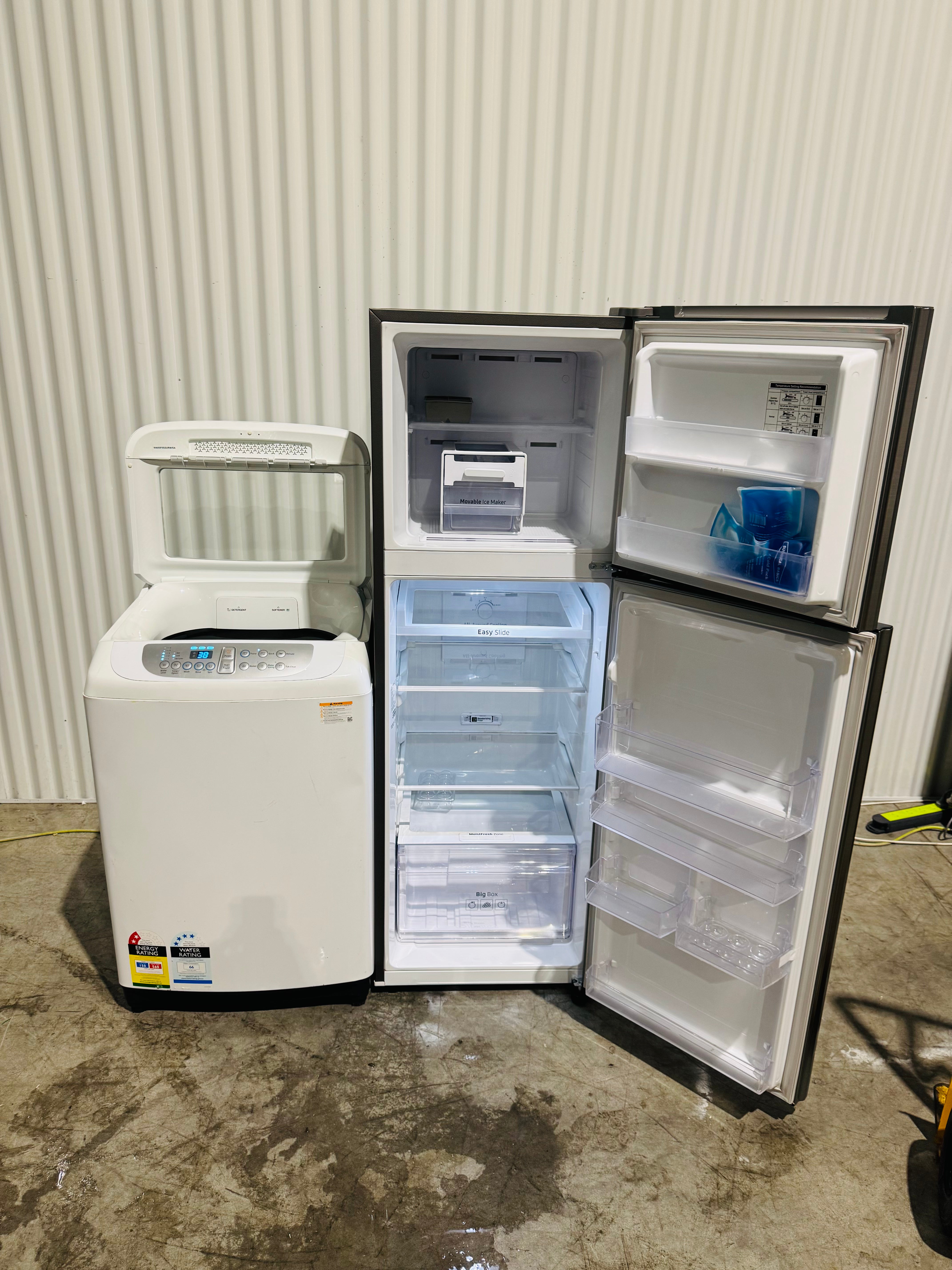 **SAMSUNG 270 LITRES FRIDGE FREEZER & 6.5 KGS TOP LOADER WASHING MACHINE COMBO PACKAGE DEAL**