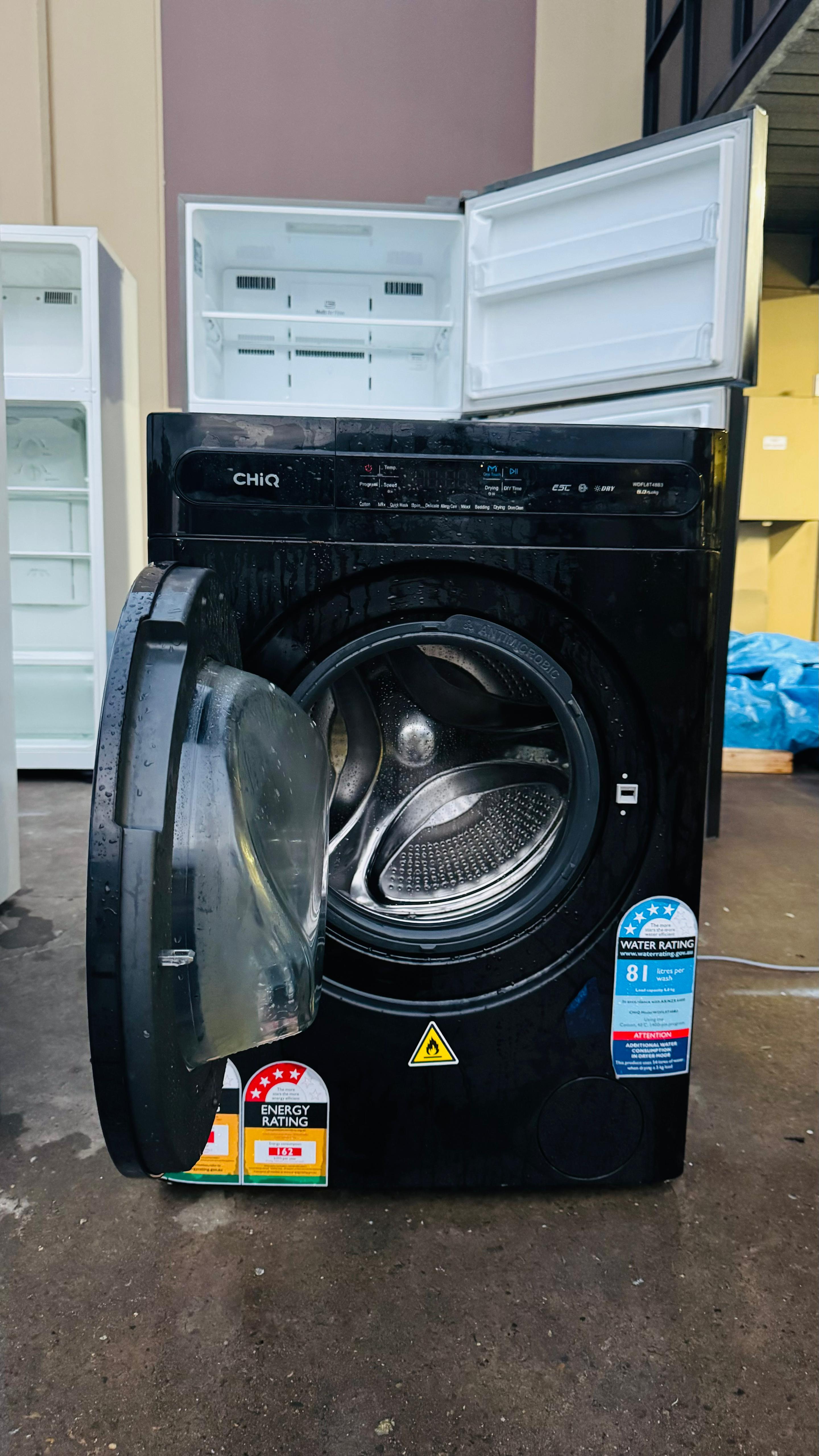CHIQ 8 KGS FRONT LOADER WASHING MACHINE