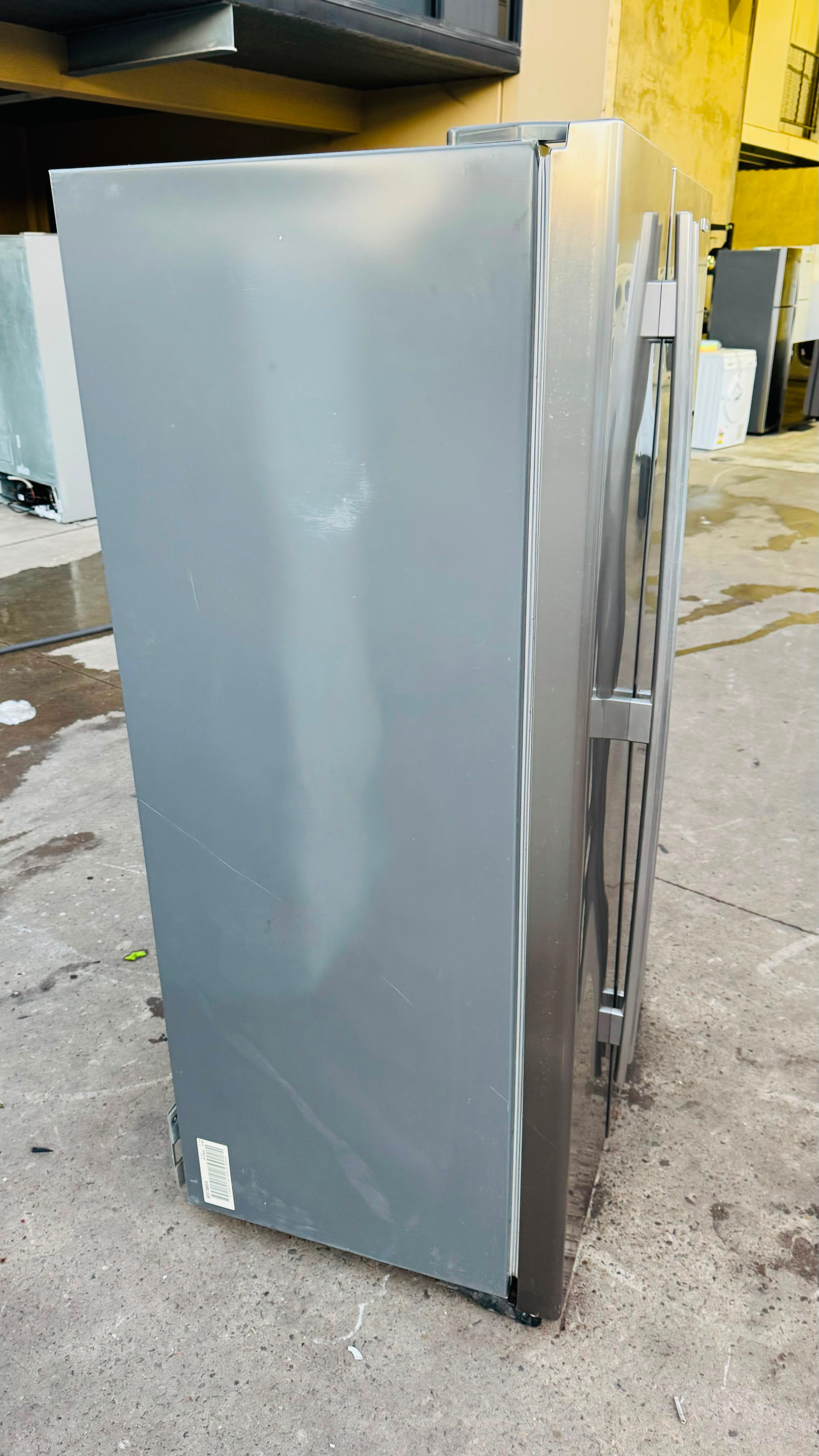 WESTINGHOUSE SIDE BY SIDE 700 LITRES FRIDGE FREEZER