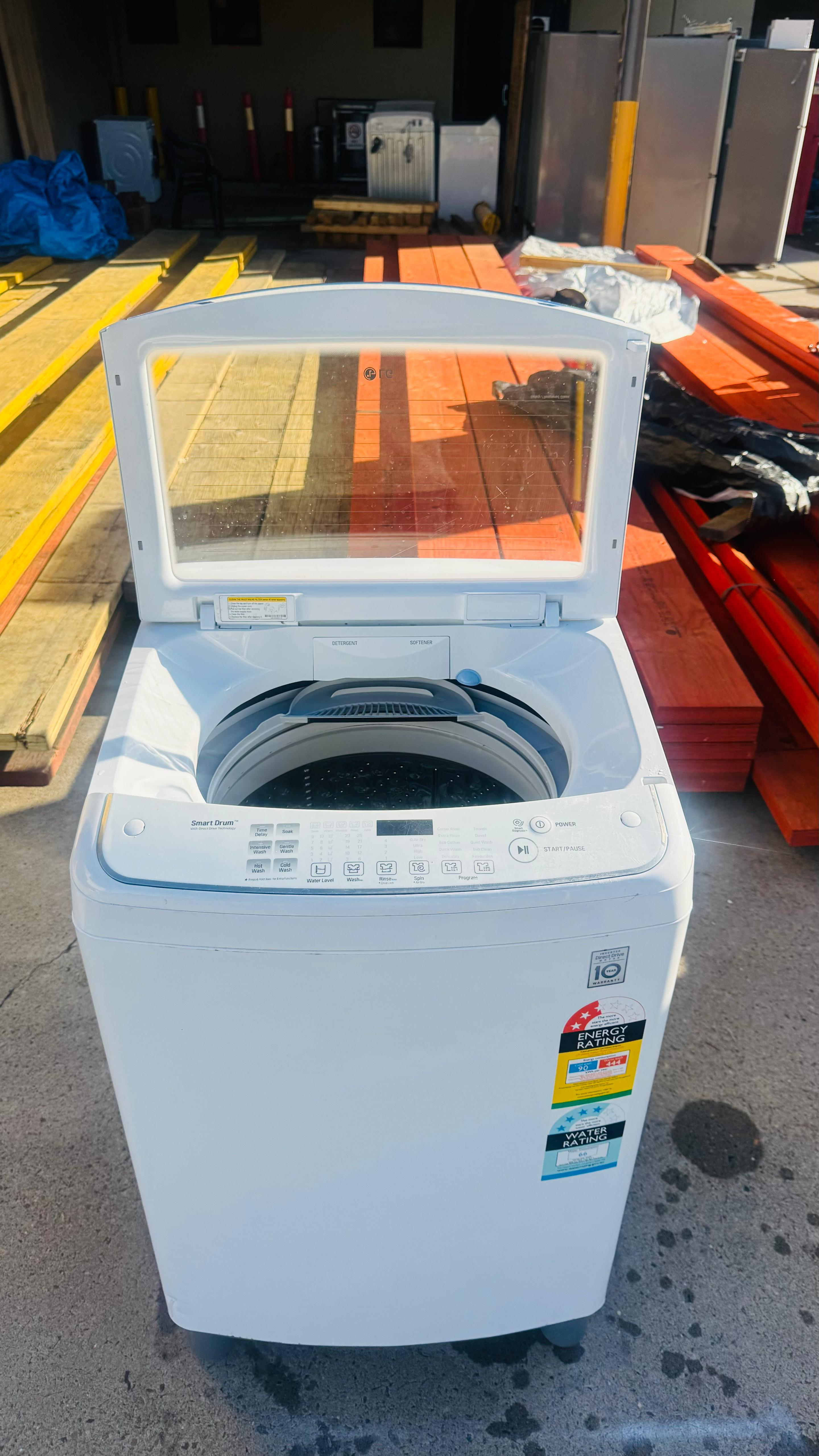 LG 6.5KGS TOP LOADER WASHING MACHINE