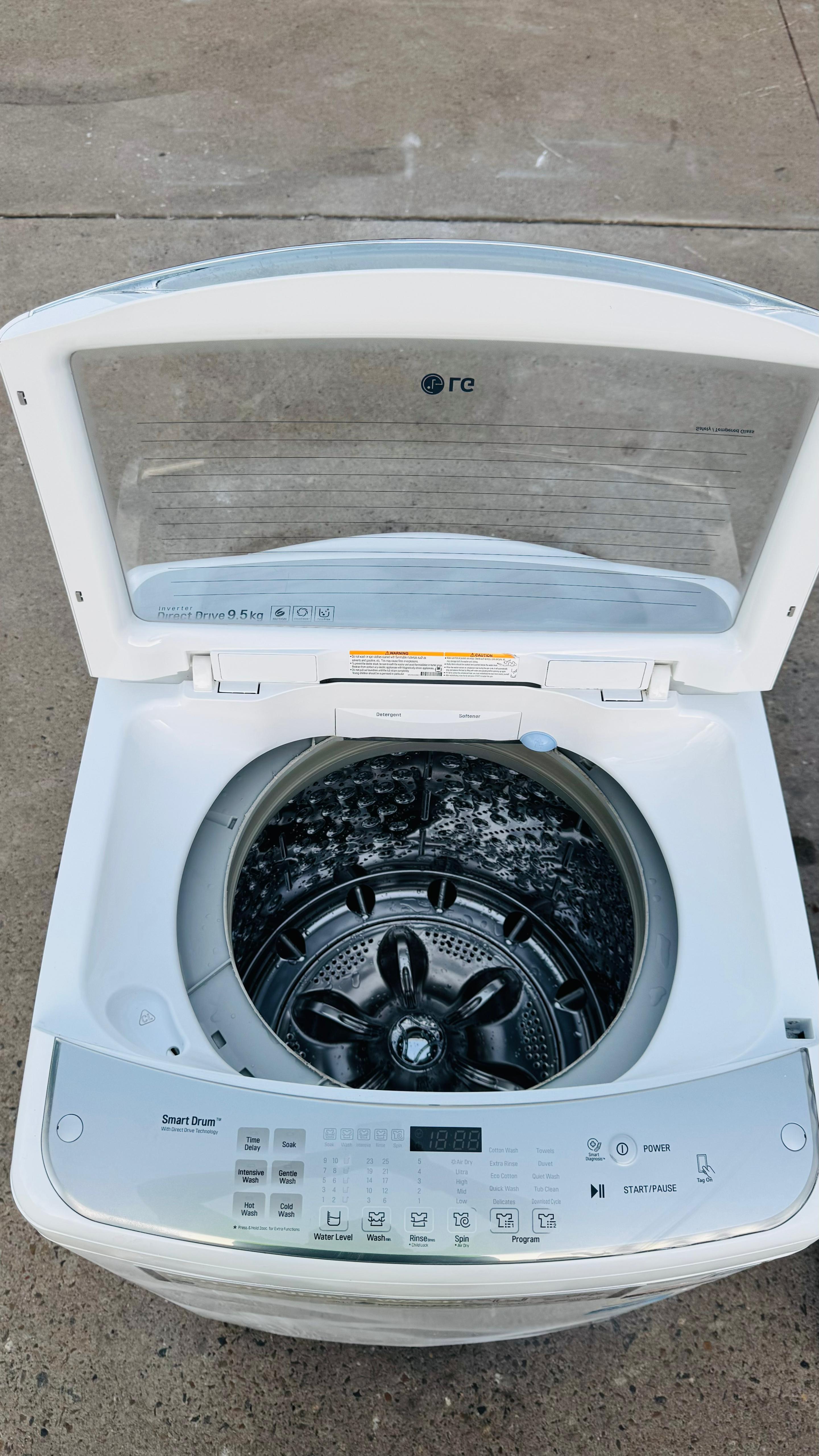 LG 9.5KGS TOP LOADER WASHING MACHINE