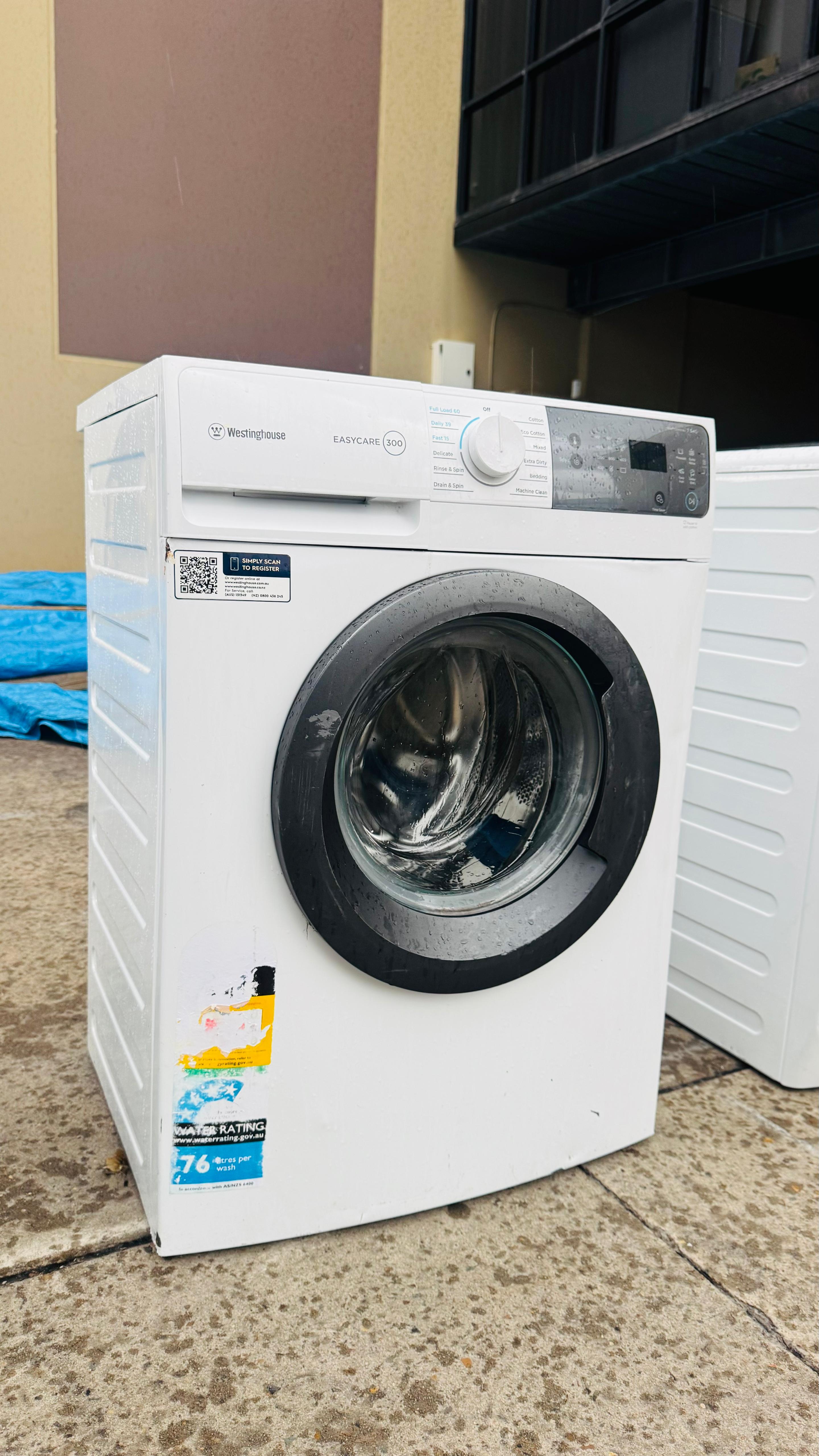ELECTROLUX 7.5KGS FRONT LOADER WASHING MACHINE