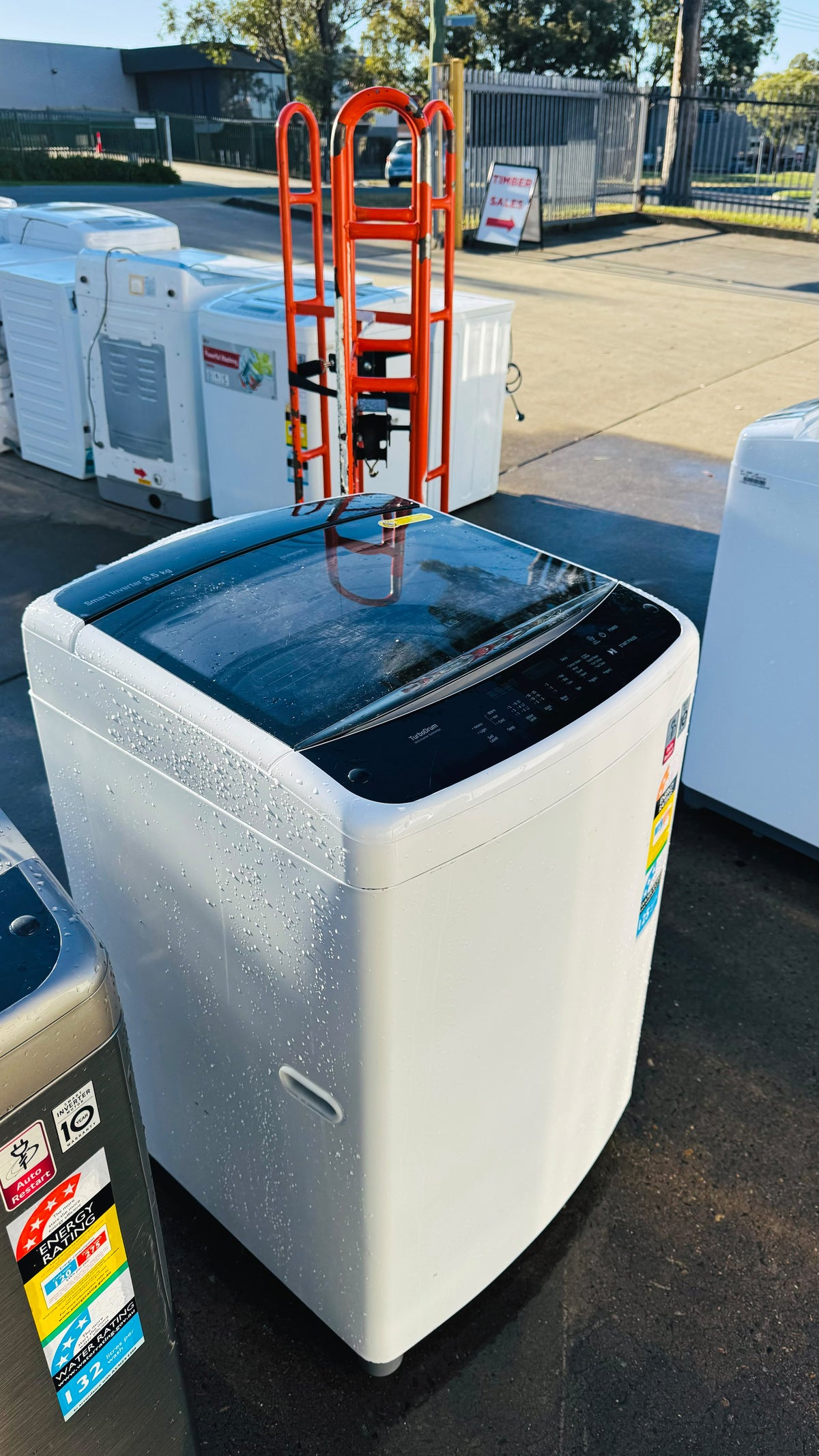 LG 8.5KGS TOP LOADER WASHING MACHINE