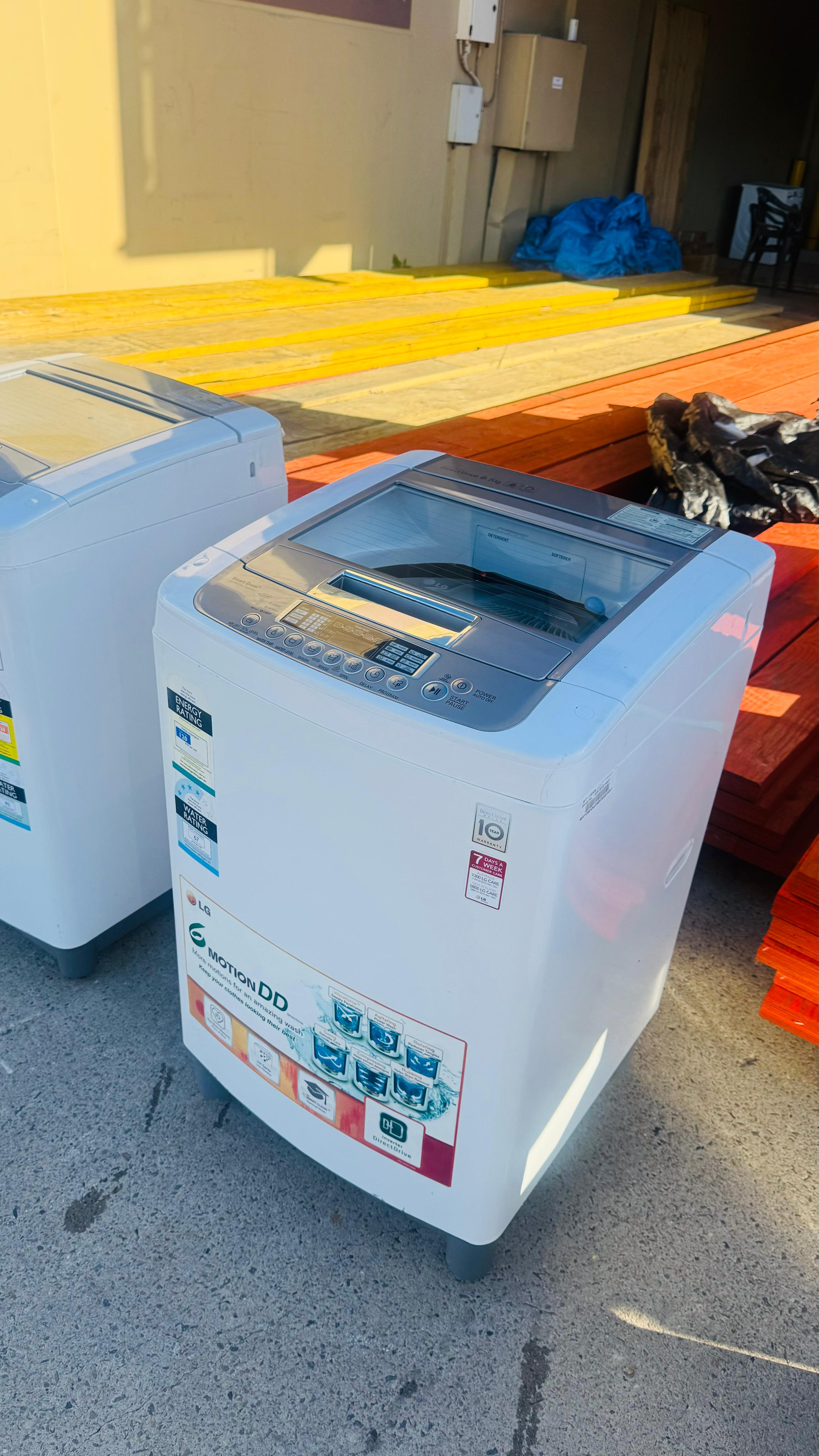 LG 6.5KGS TOP LOADER WASHING MACHINE