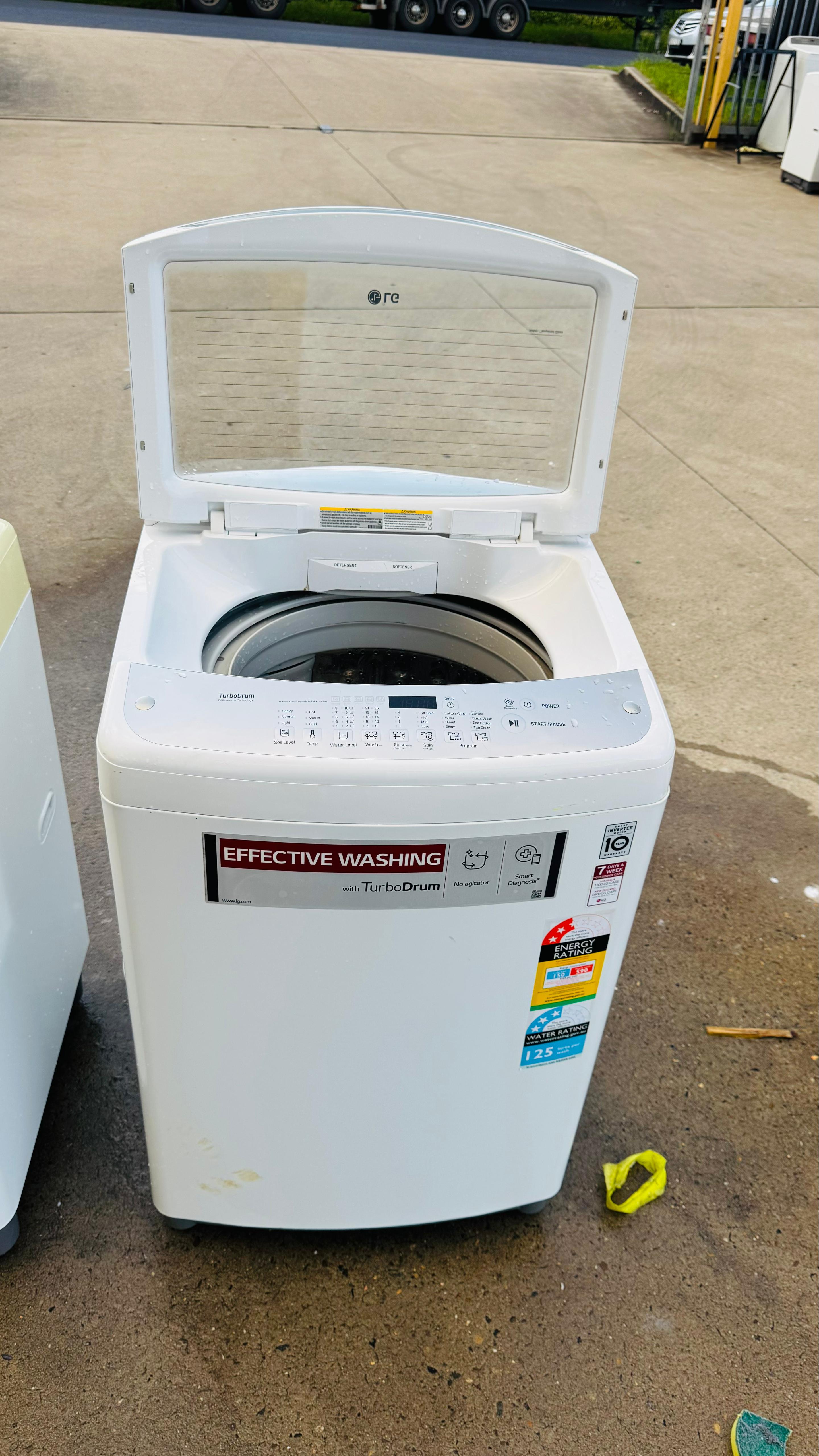 LG 8.5KGS TOP LOADER WASHING MACHINE