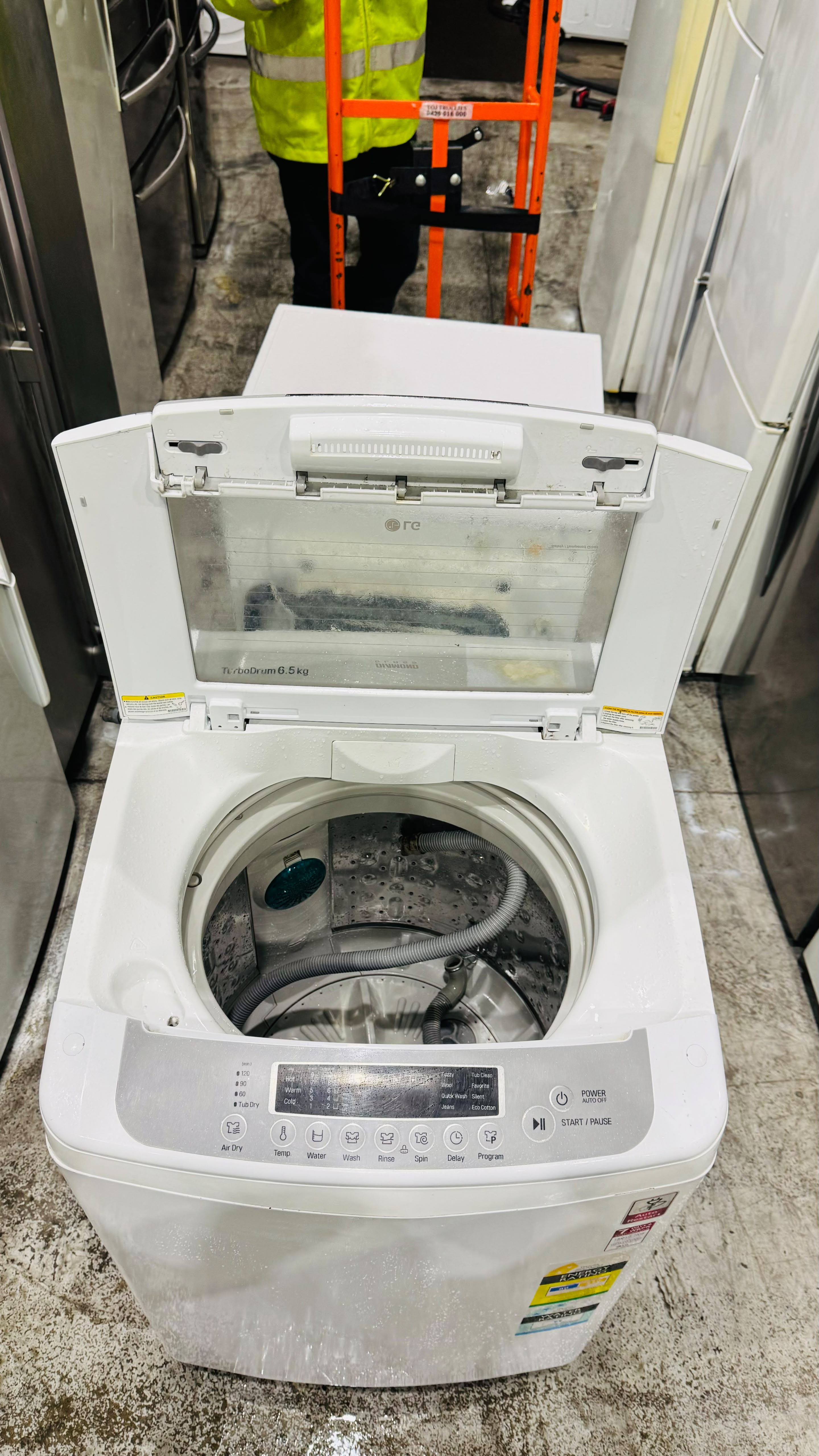 LG 6.5KGS TOP LOADER WASHING MACHINE