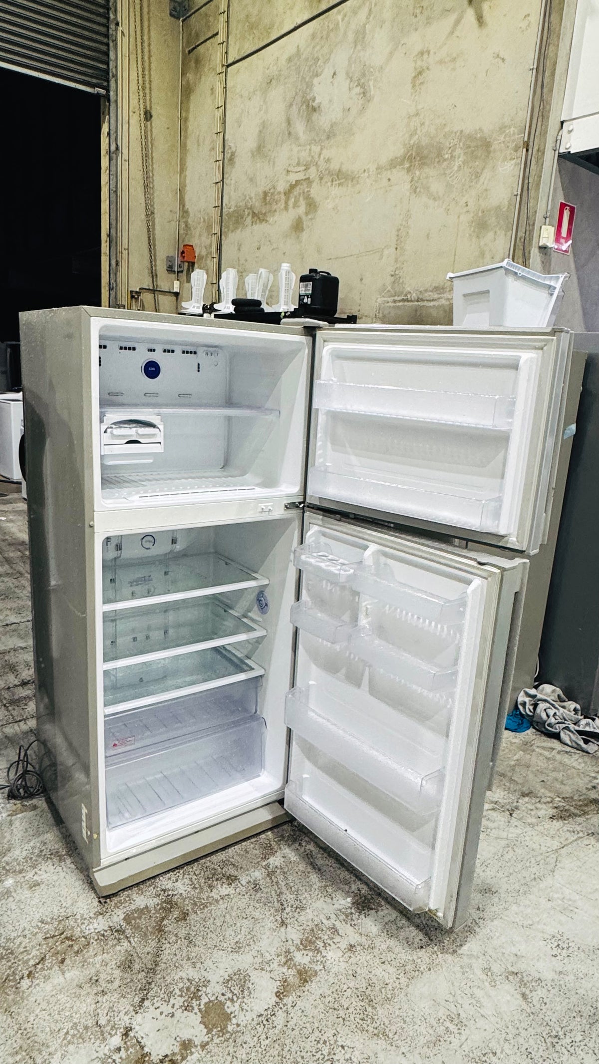 SAMSUNG 423 LITRES FRIDGE FREEZER