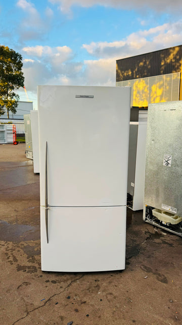 FISHER AND PAYKEL 519 LITRES FRIDGE FREEZER