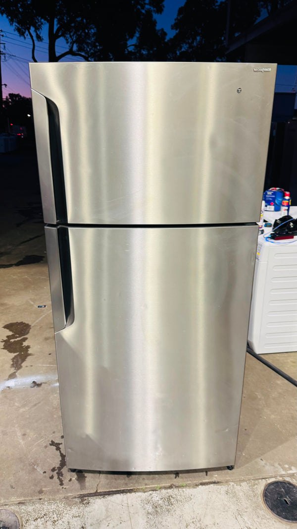 WESTINGHOUSE 537 LITRES FRIDGE FREEZER