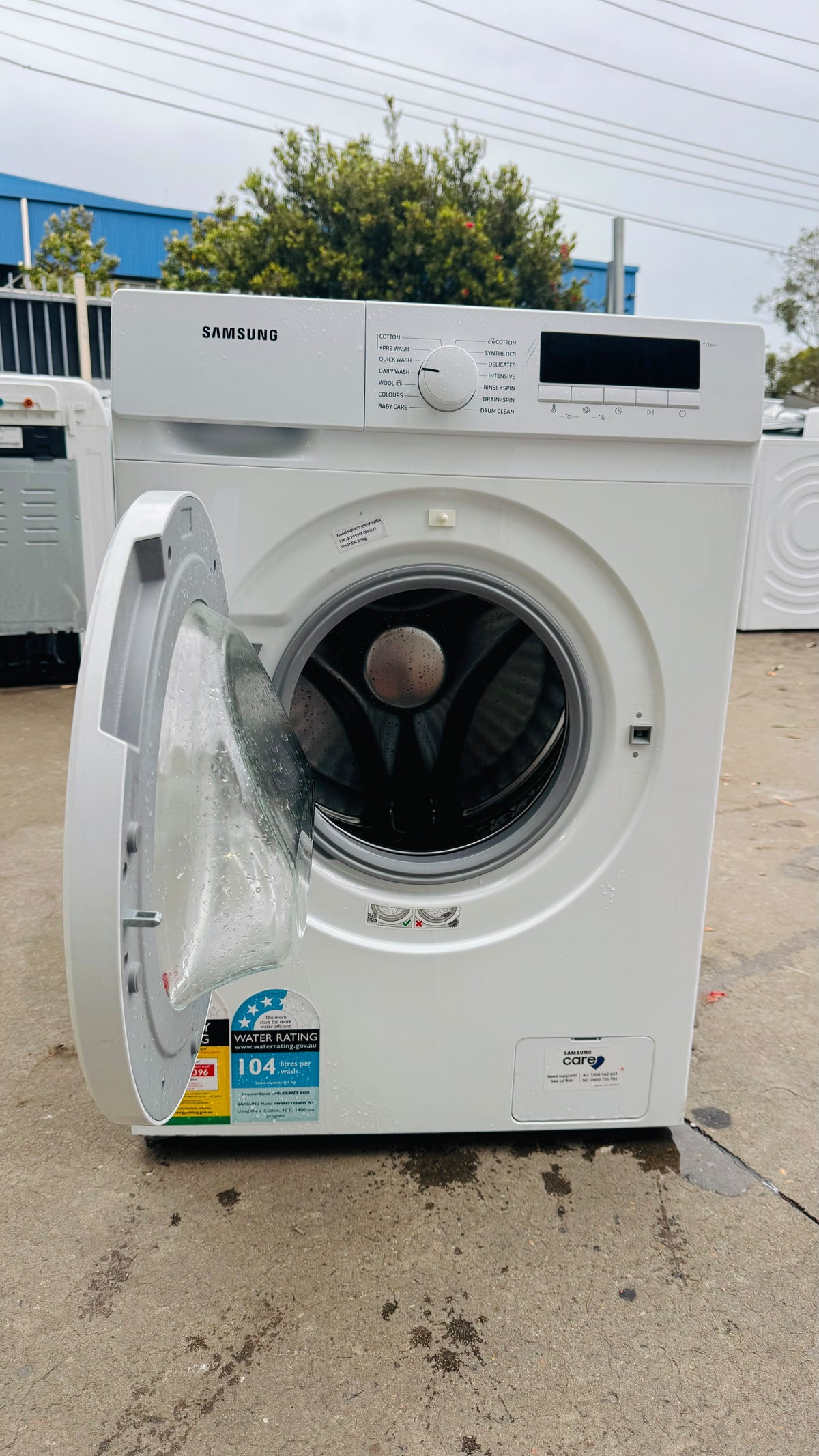 SAMSUNG 8.5KGS FRONT LOADER WASHING MACHINE