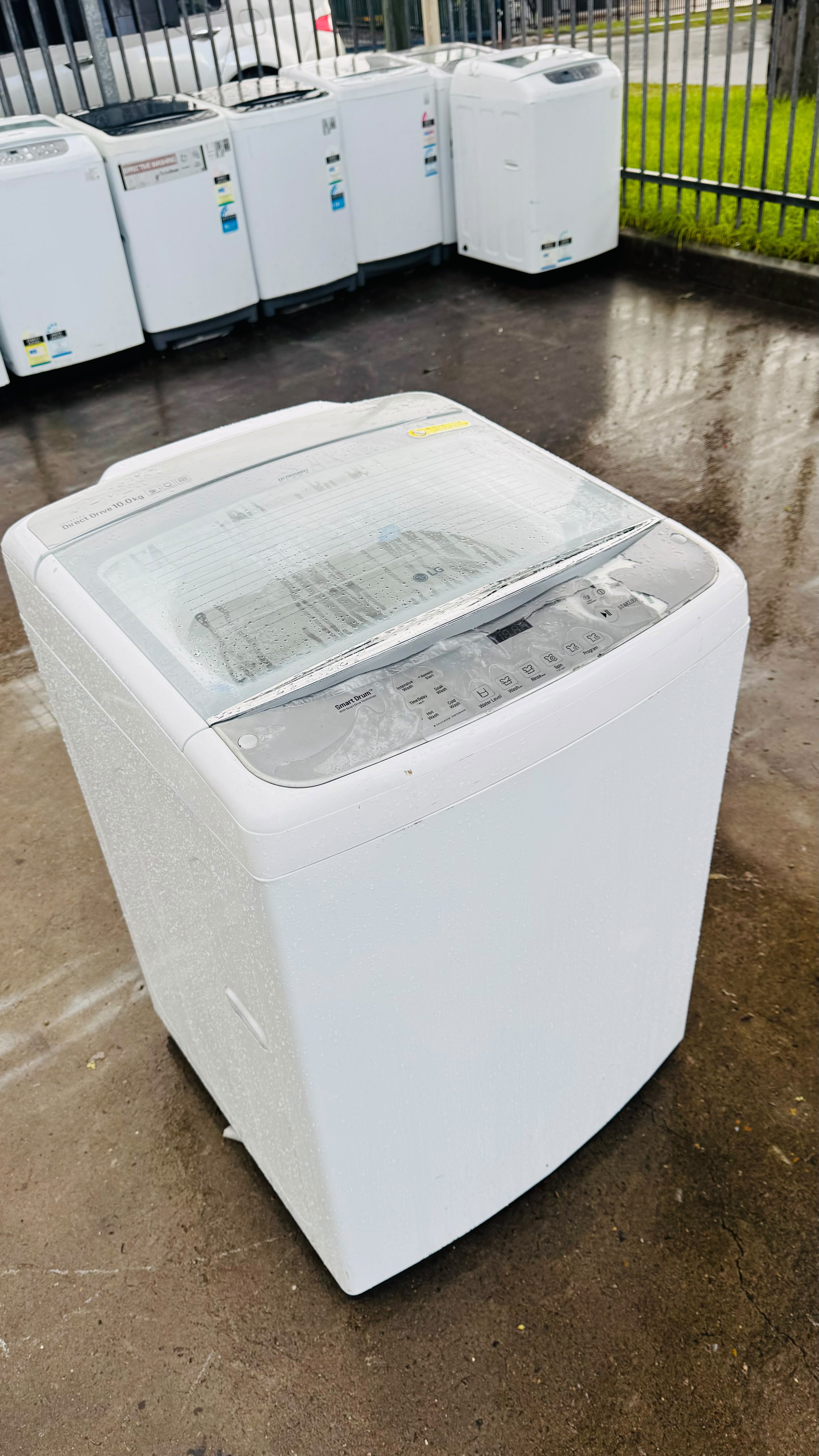 LG 10KGS TOP LOADER WASHING MACHINE