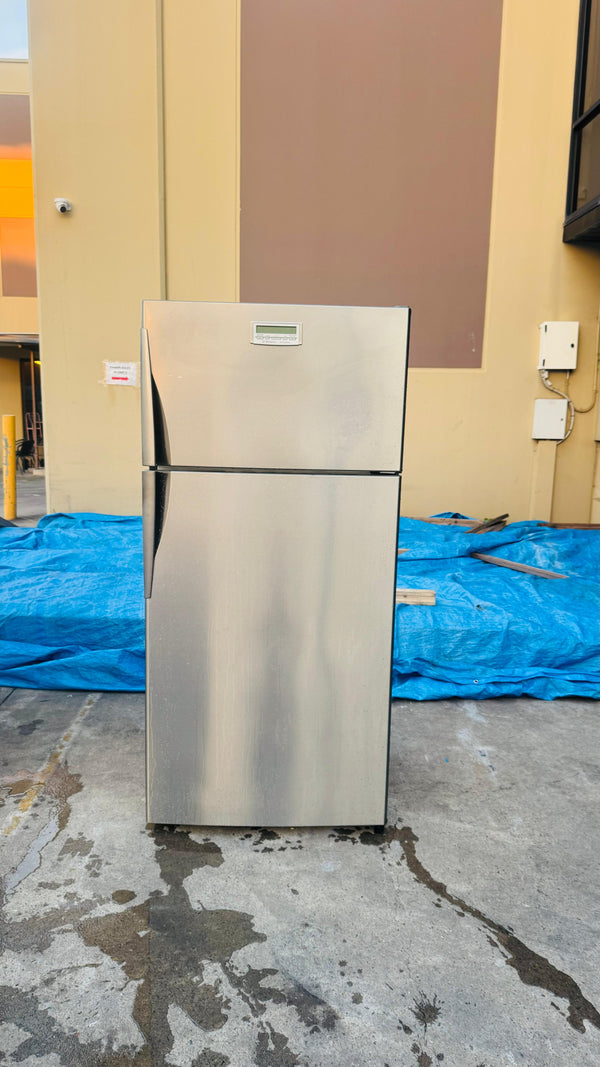 WESTINGHOUSE 520 LITRES FRIDGE FREEZER