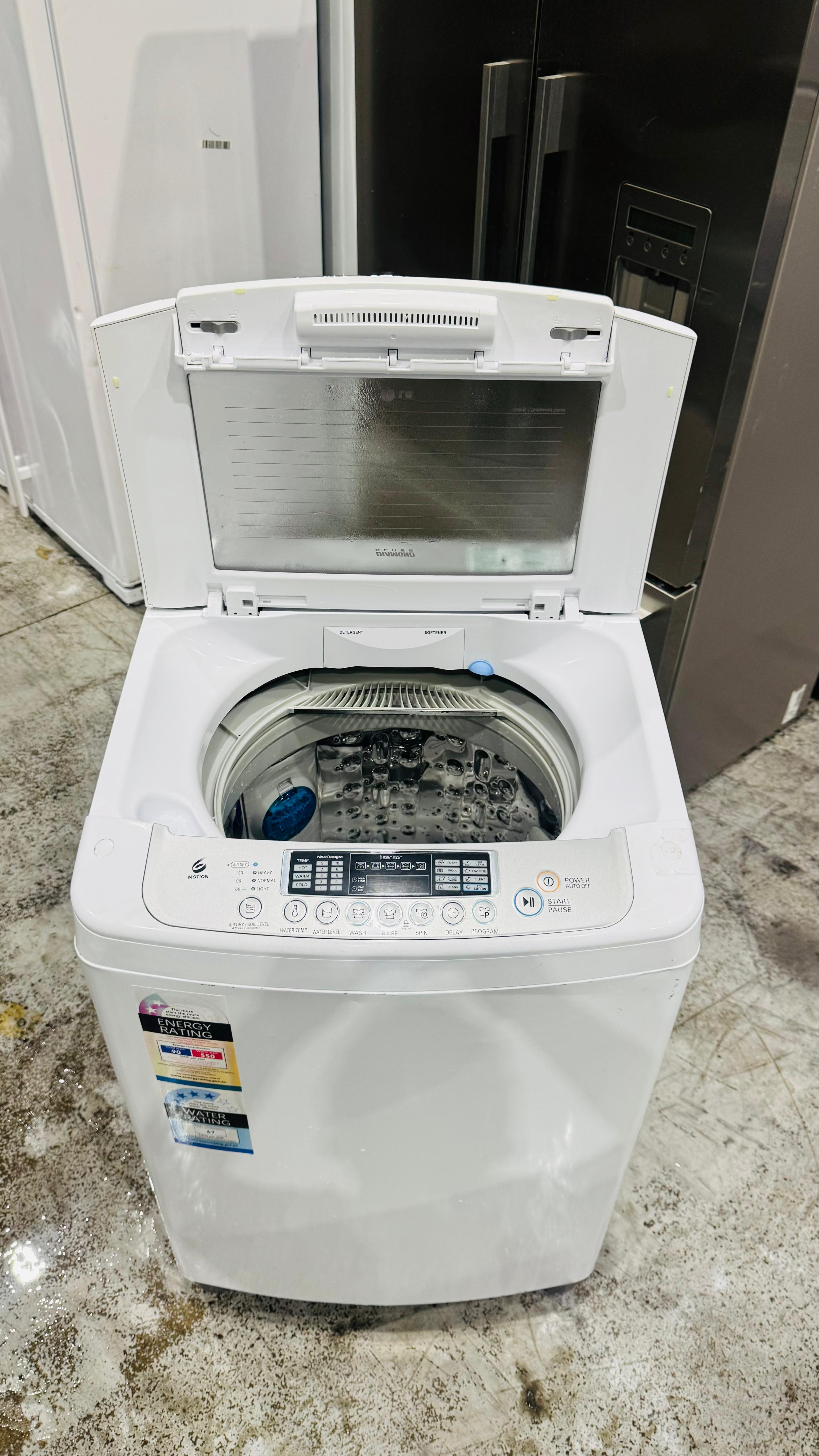 LG 6.5 KGS TOP LOADER WASHING MACHINE