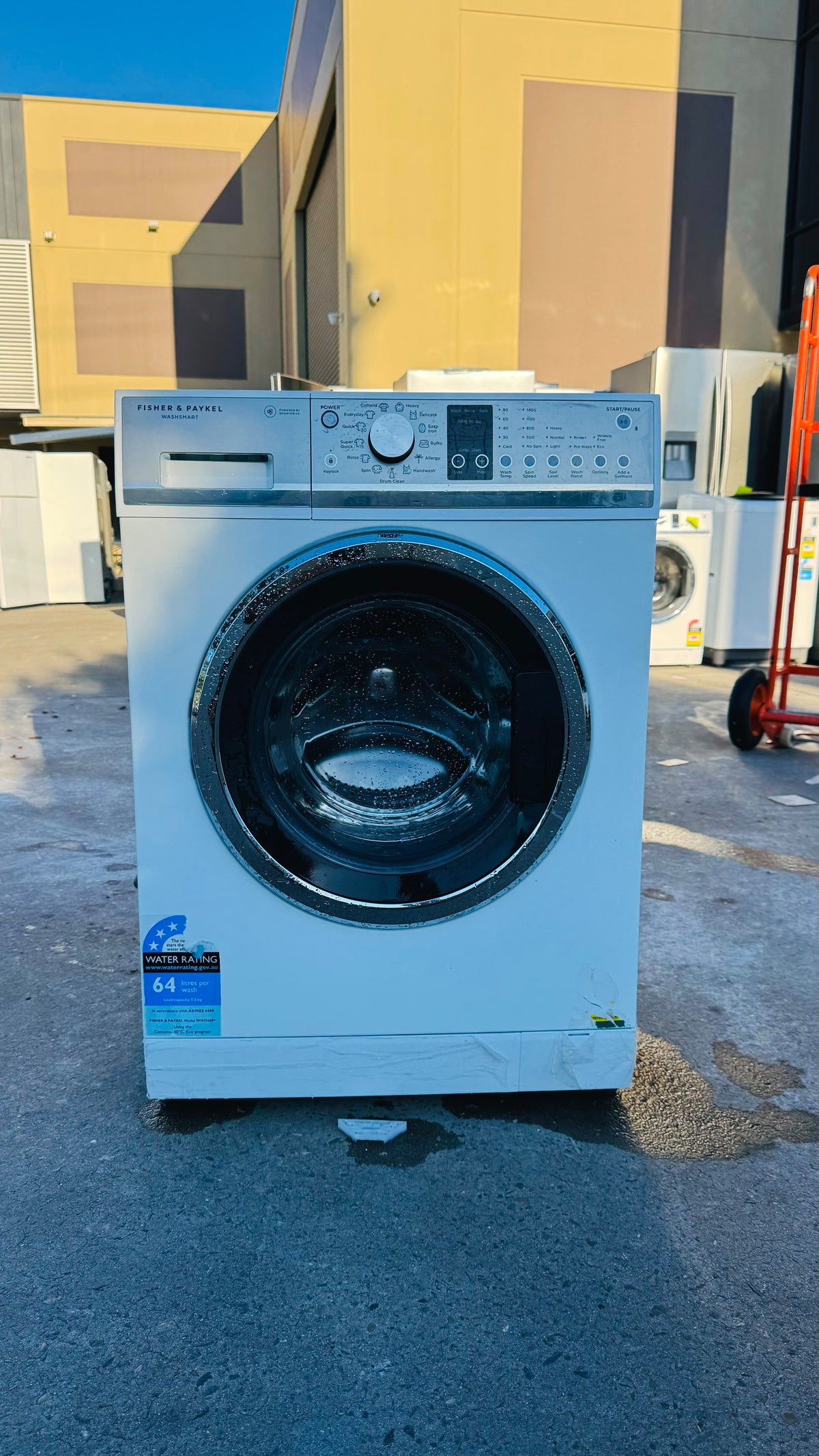 FISHER & PAYKEL 7.5KGS FRONT LOADER WASHING MACHINE