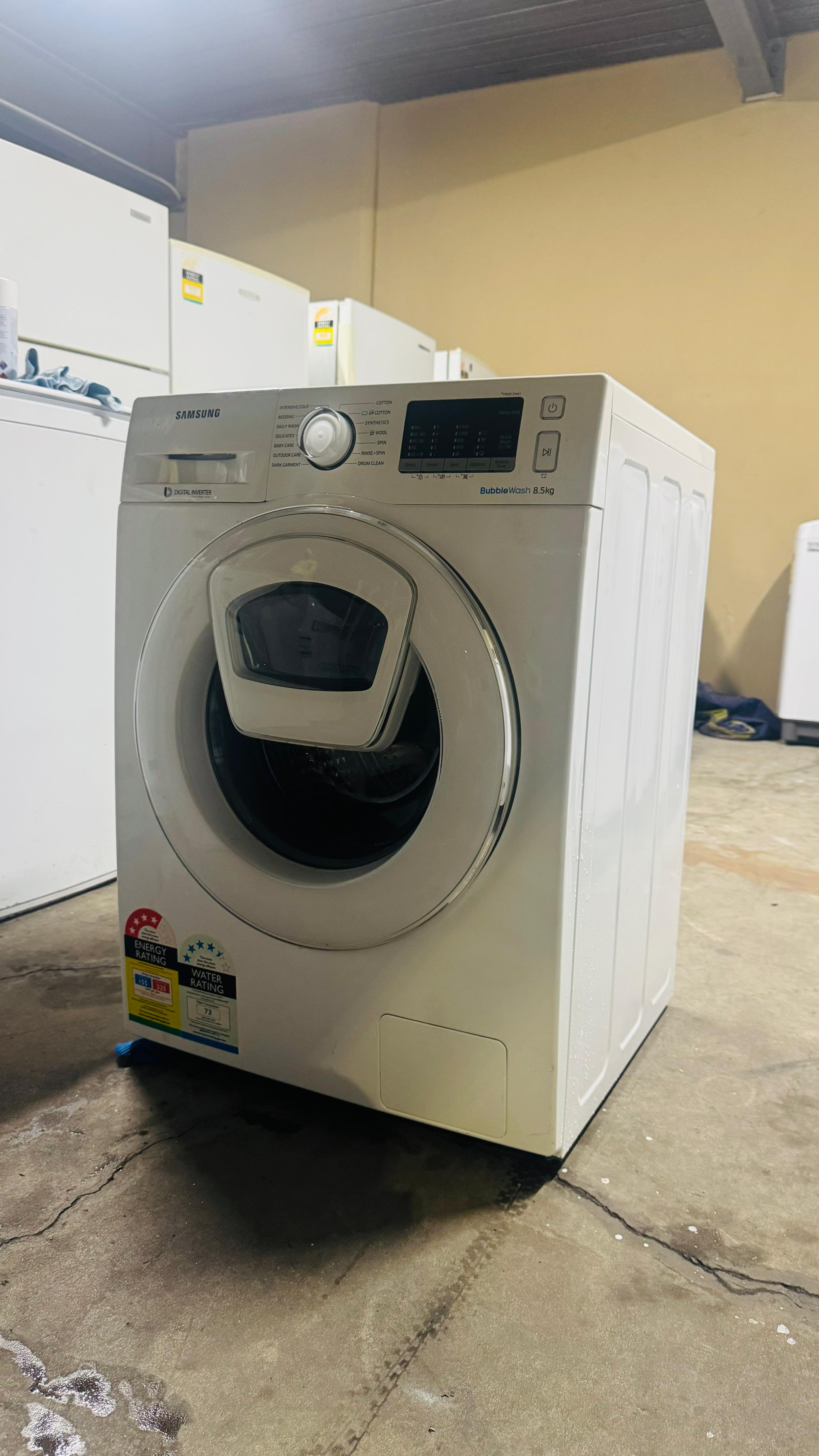 SAMSUNG 8.5KGS FRONT LOADER WASHING MACHINE