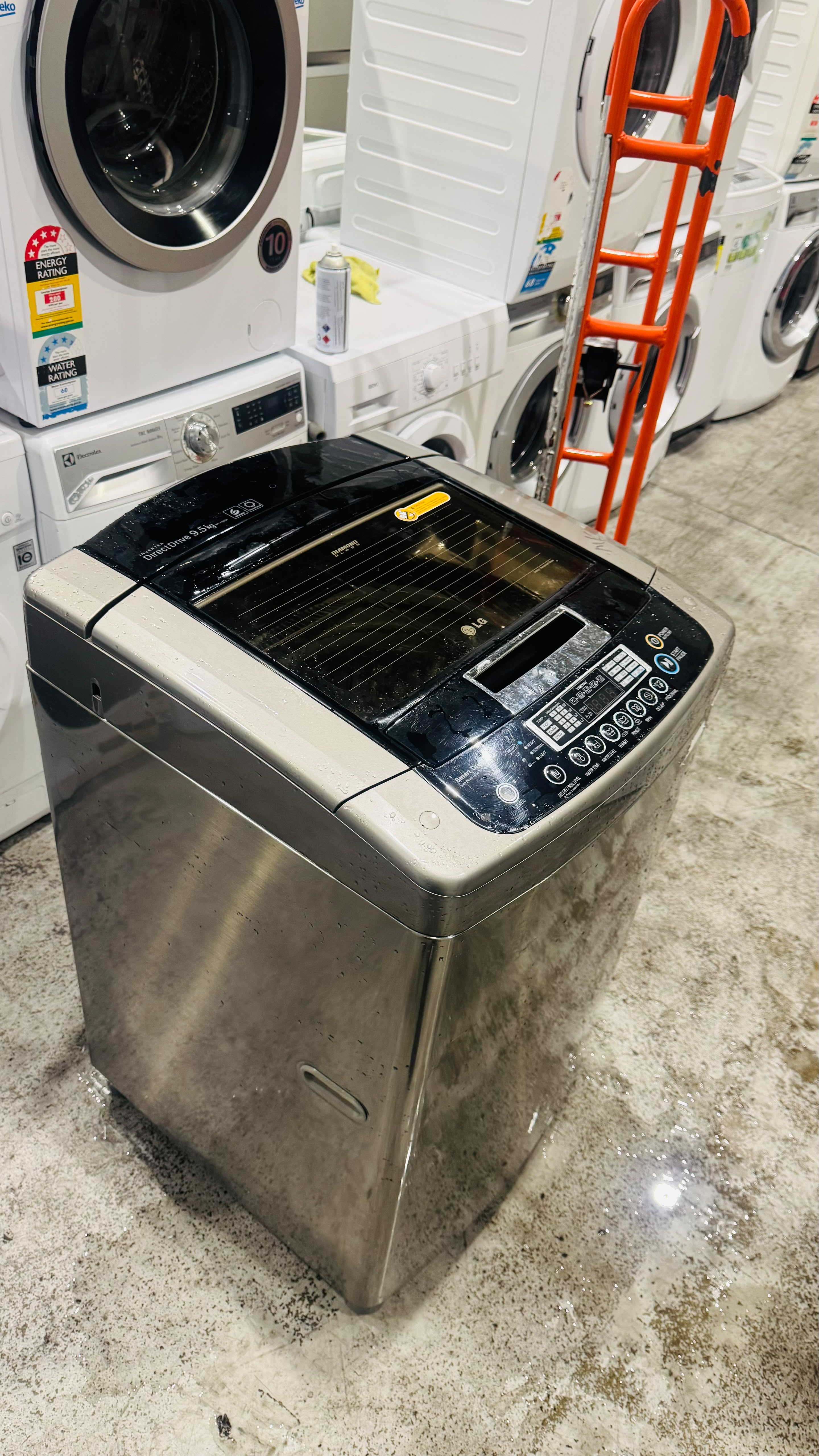 LG 9.5KGS TOP LOADER WASHING MACHINE