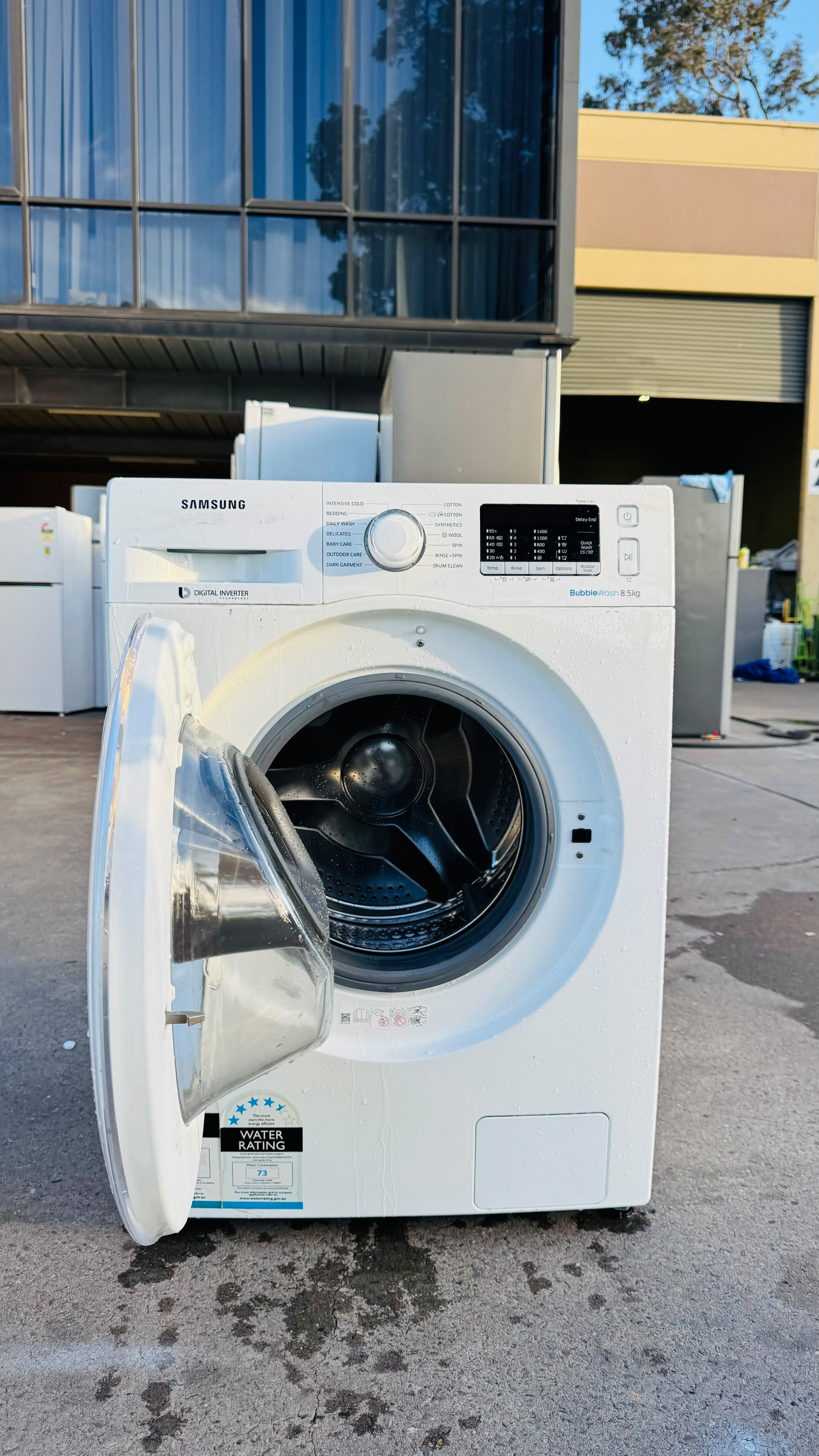 SAMSUNG 8.5KGS FRONT LOADER WASHING MACHINE