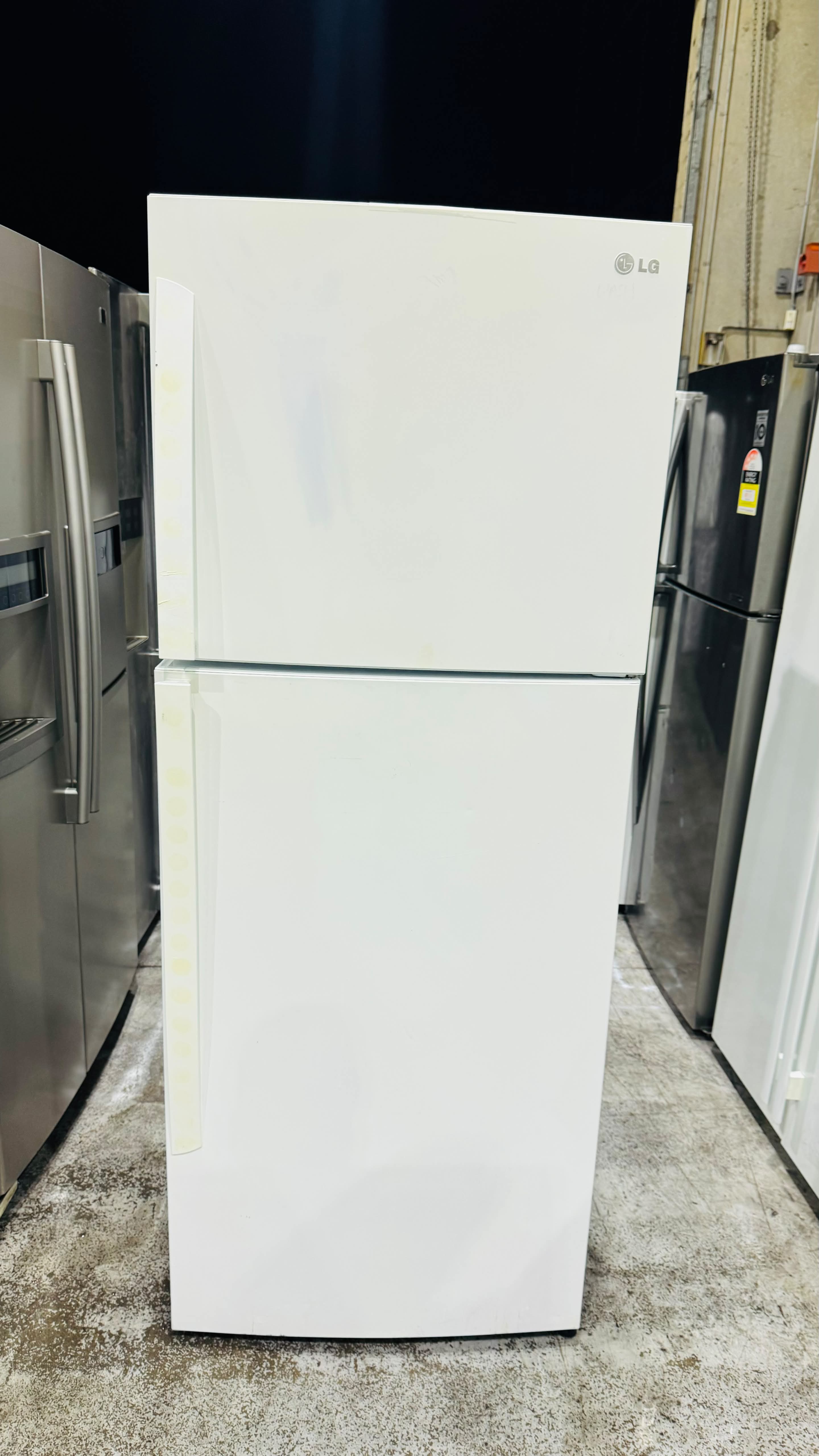 LG 407 LITRES FRIDGE FREEZER