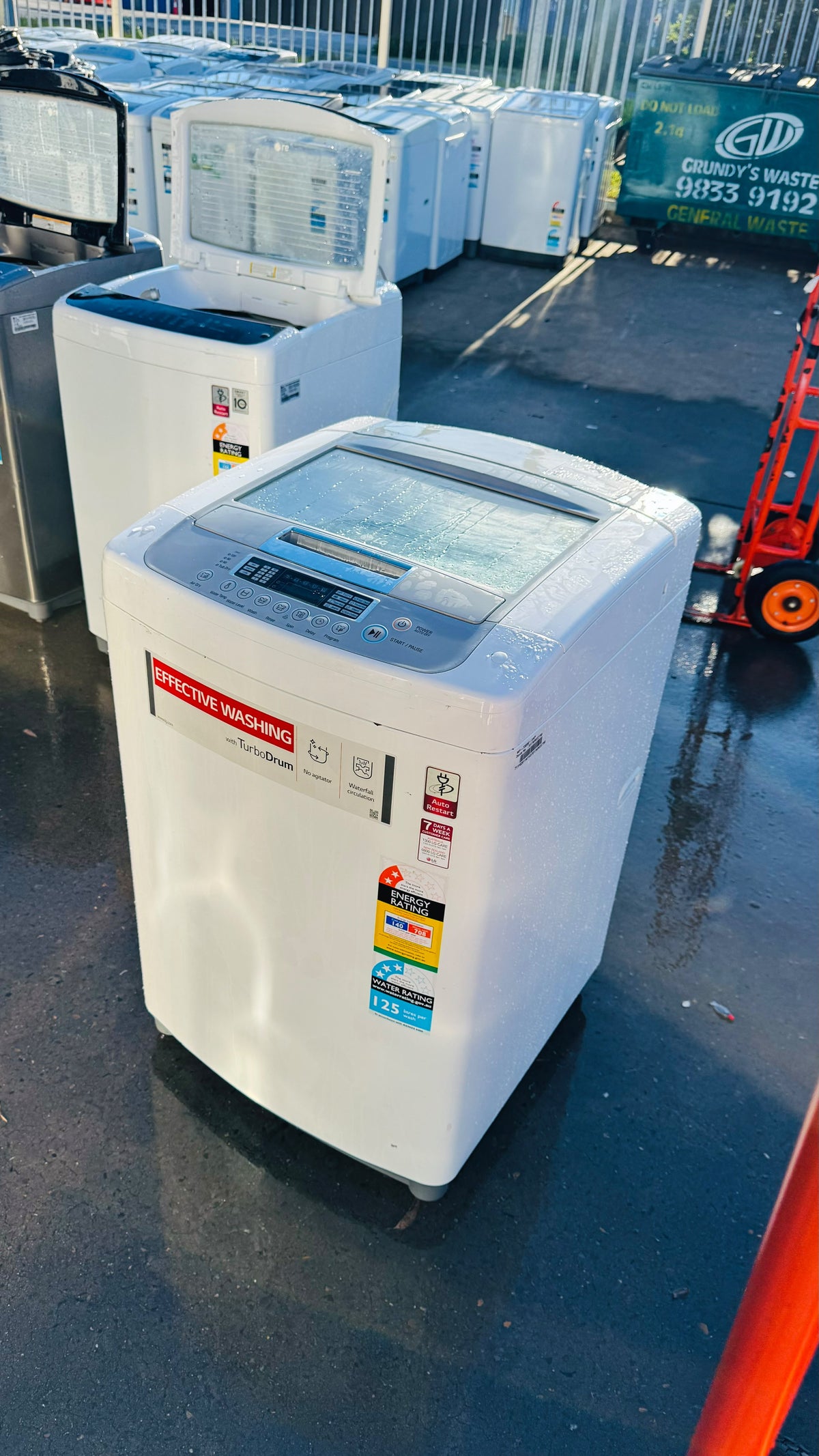 LG 8.5KGS TOP LOADER WASHING MACHINE