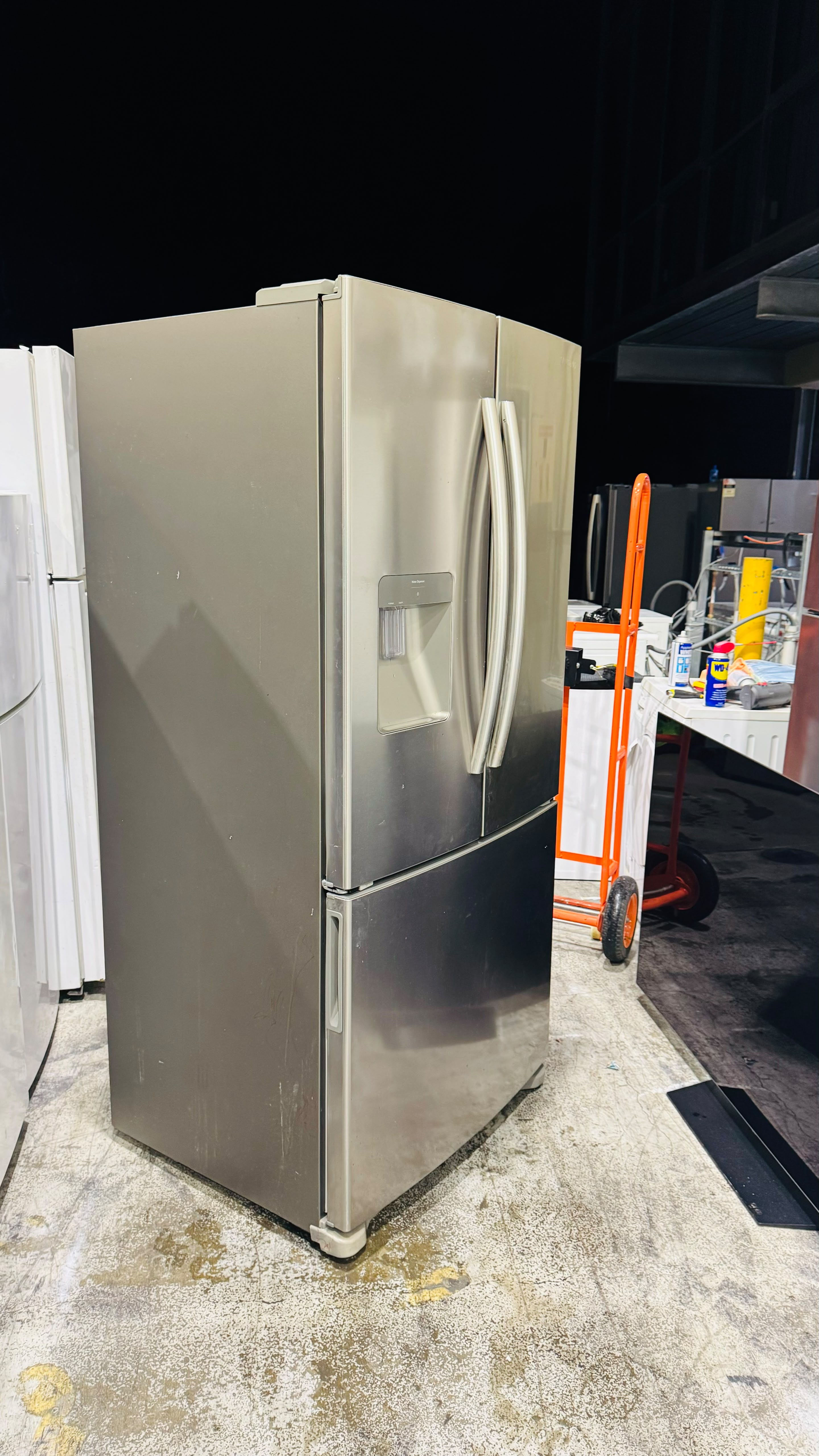 SAMSUNG FRENCH DOOR 533 FRIDGE FREEZER