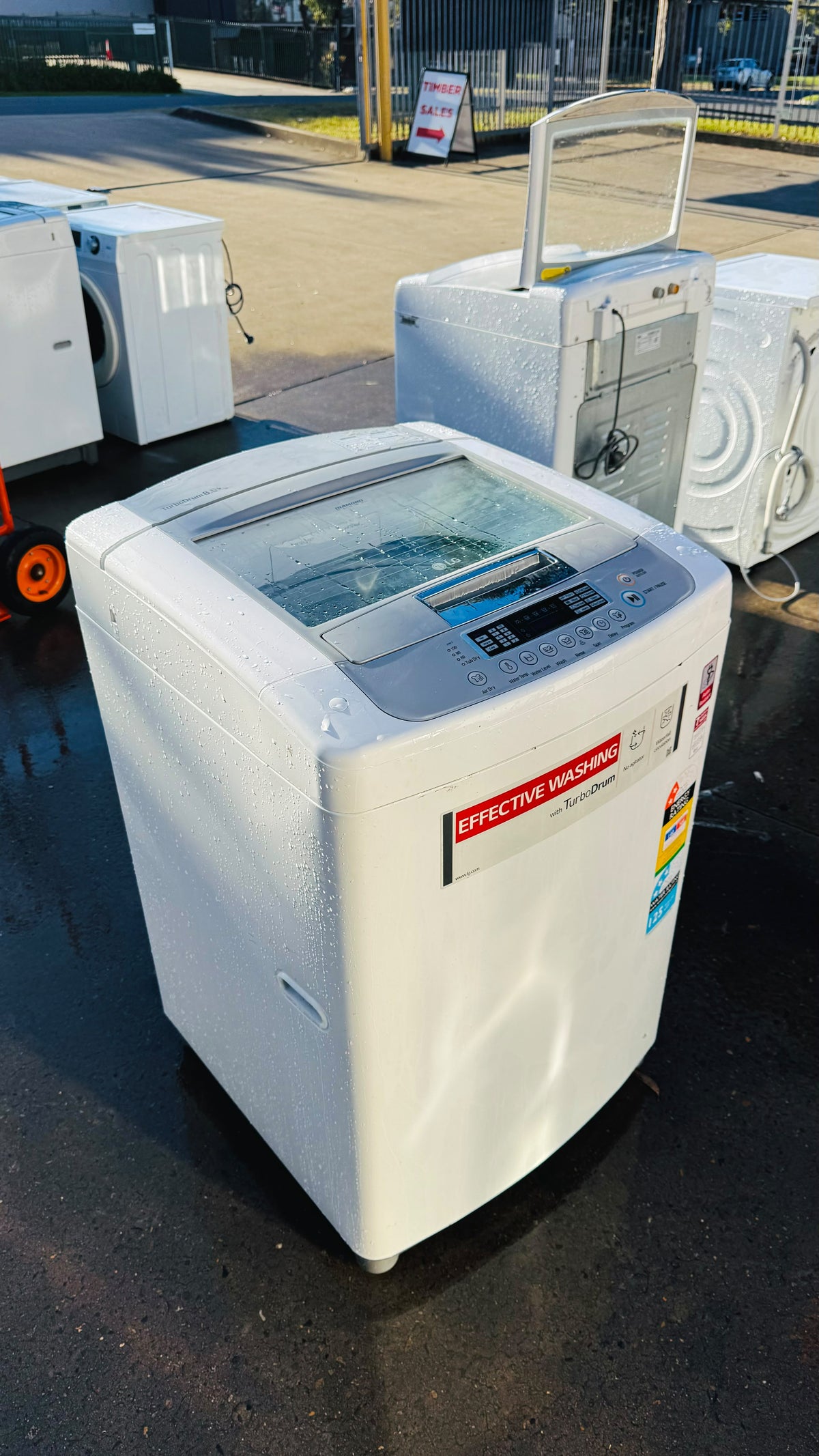 LG 8.5KGS TOP LOADER WASHING MACHINE