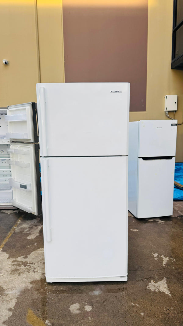 SAMSUNG 434 LITRES FRIDGE FREEZER
