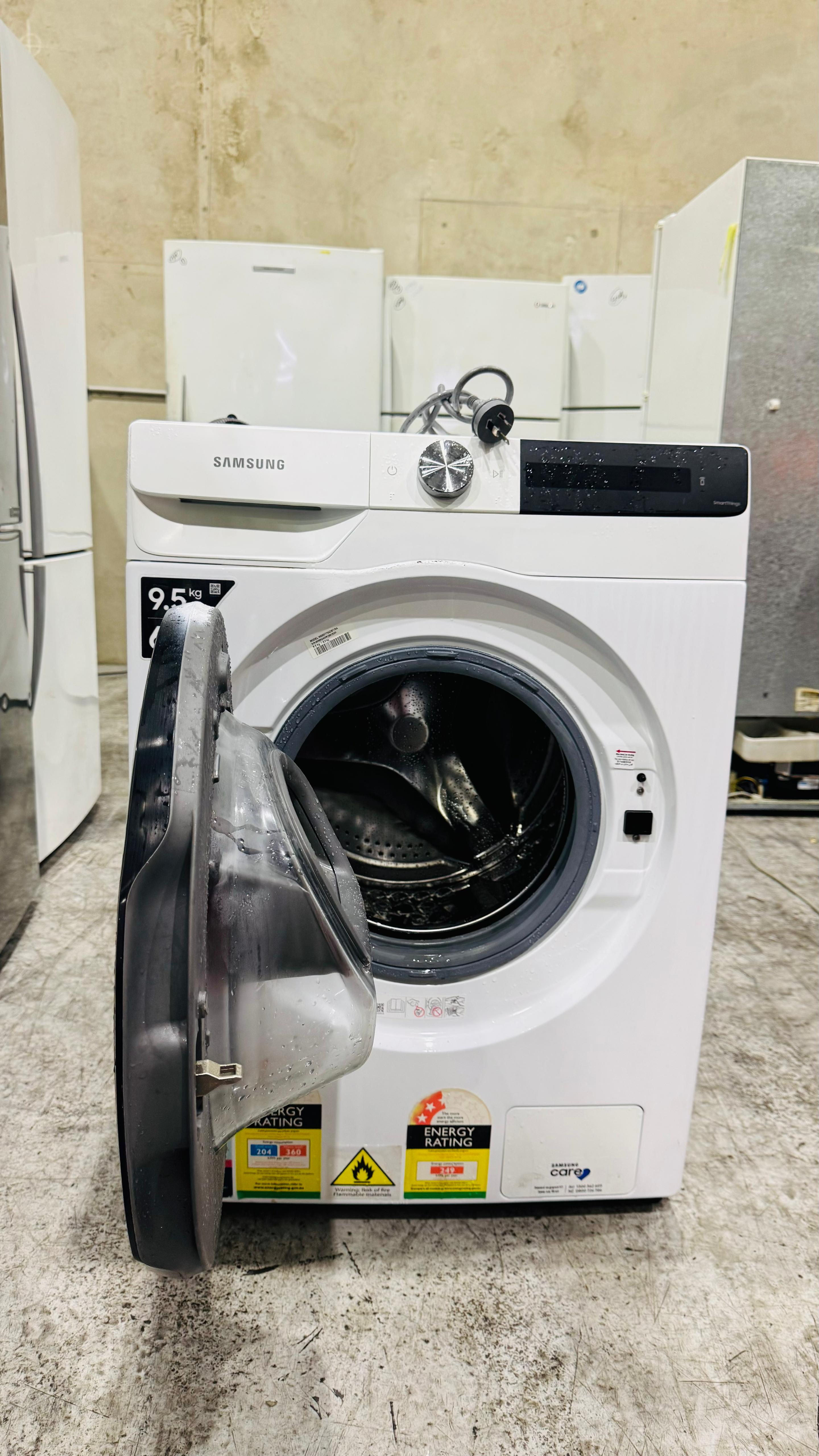 SAMSUNG 9.5KGS FRONT LOADER WASHING MACHINE