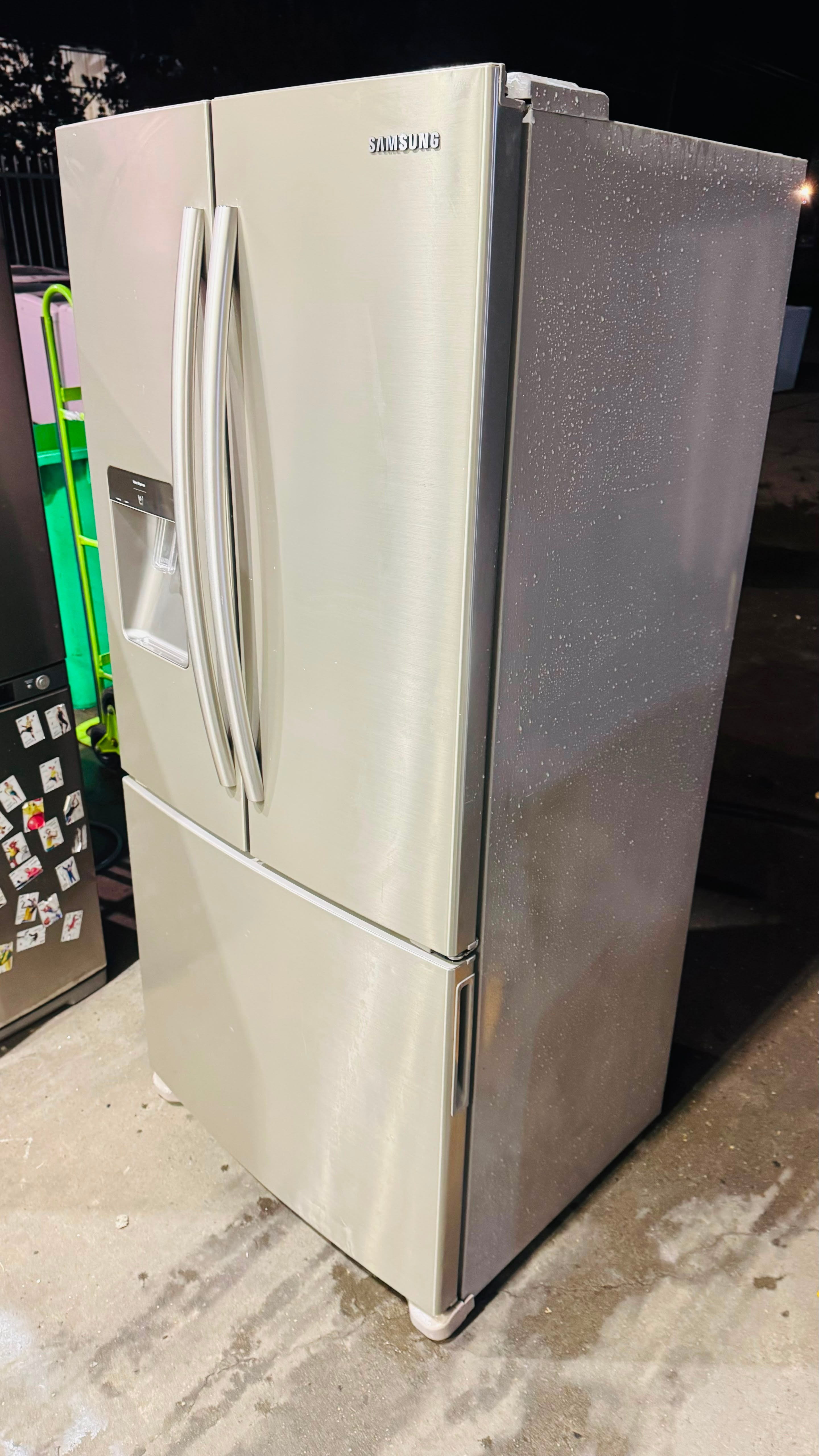 SAMSUNG FRENCH DOOR 527 LITRES FRIDGE FREEZER