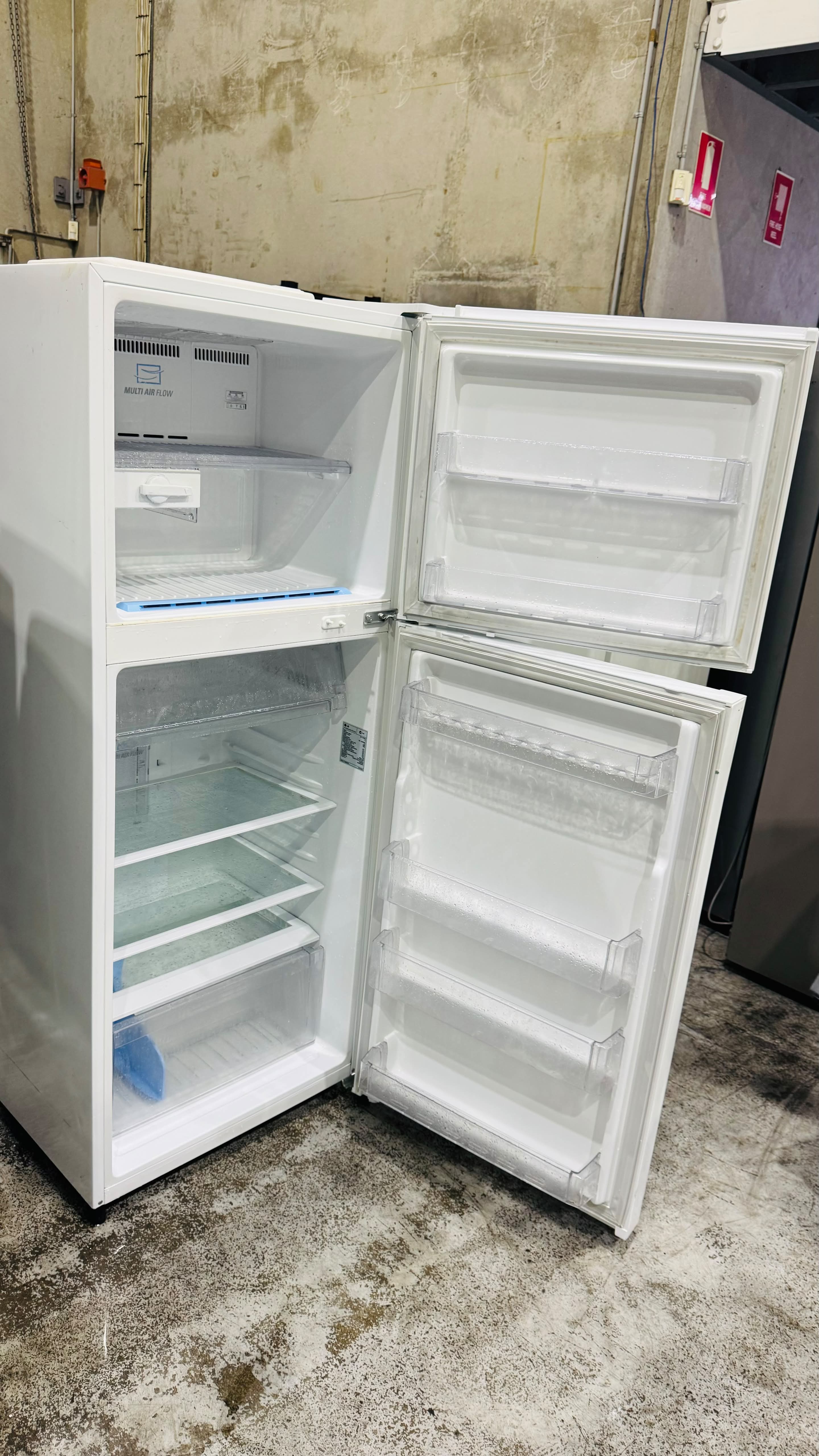 LG 407 LITRES FRIDGE FREEZER