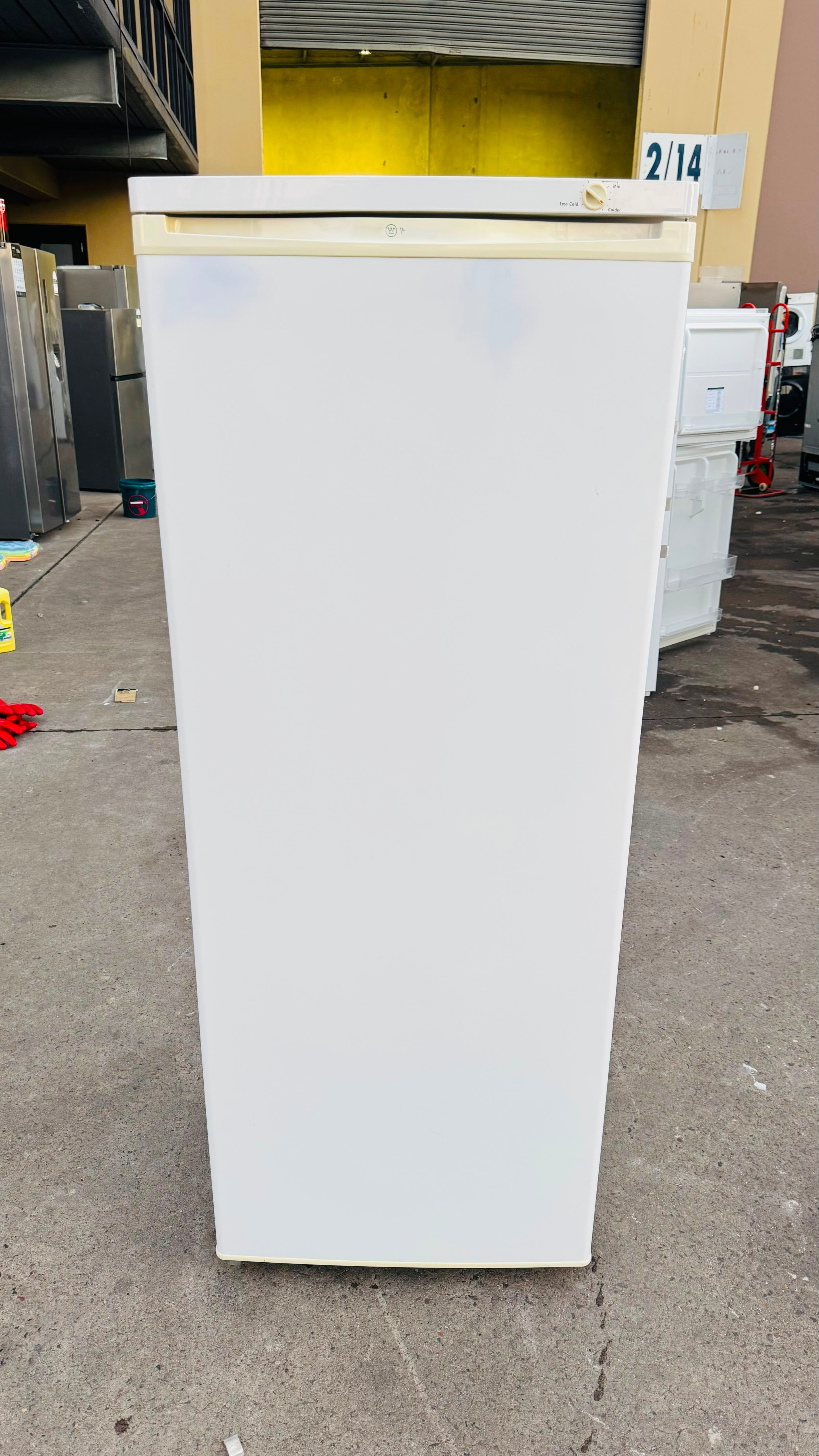 WESTINGHOUSE 230 LITRES FREEZER ONLY