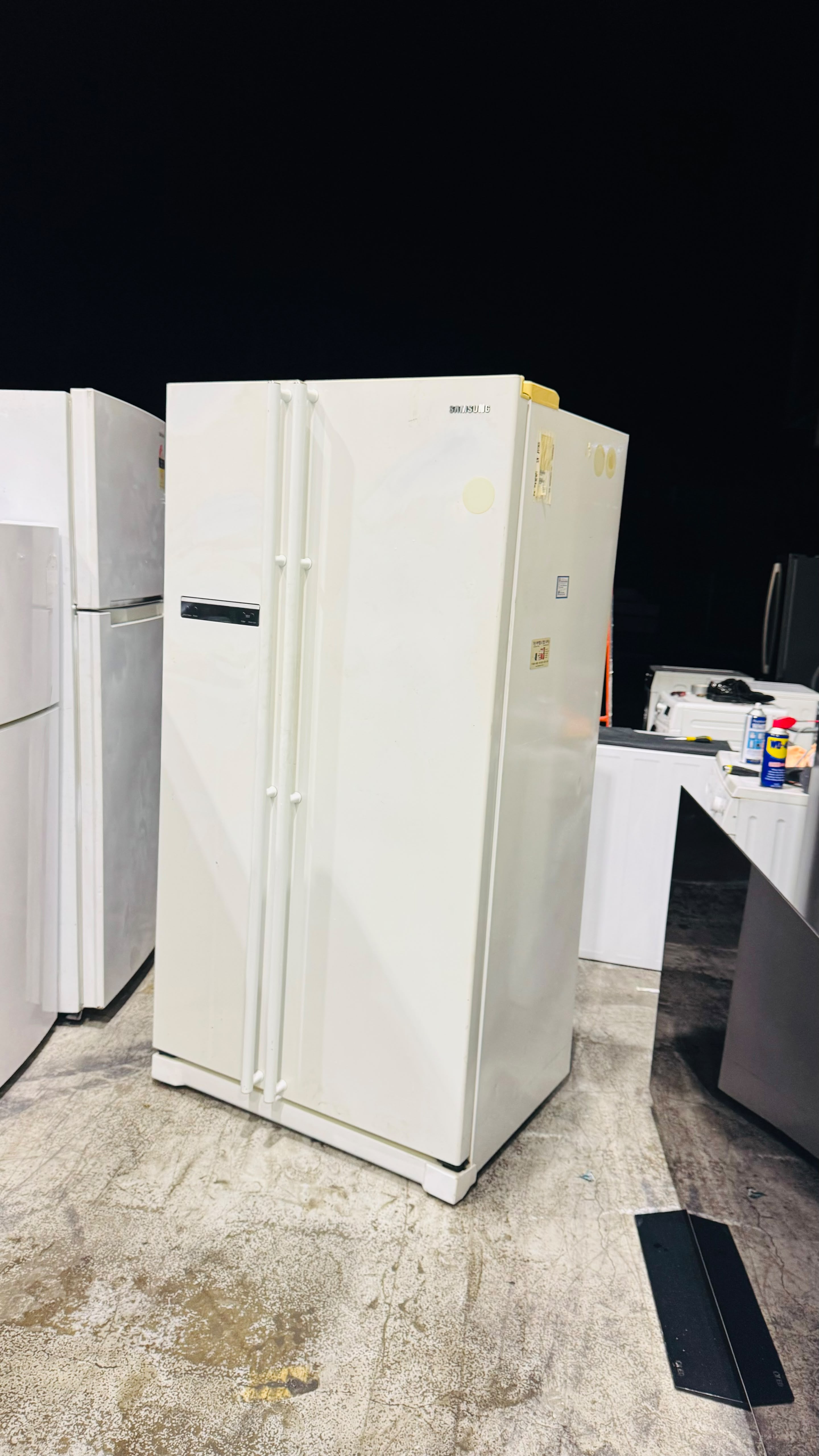 SAMSUNG 589 LITRES SIDE BY SIDE DOOR FRIDGE FREEZER