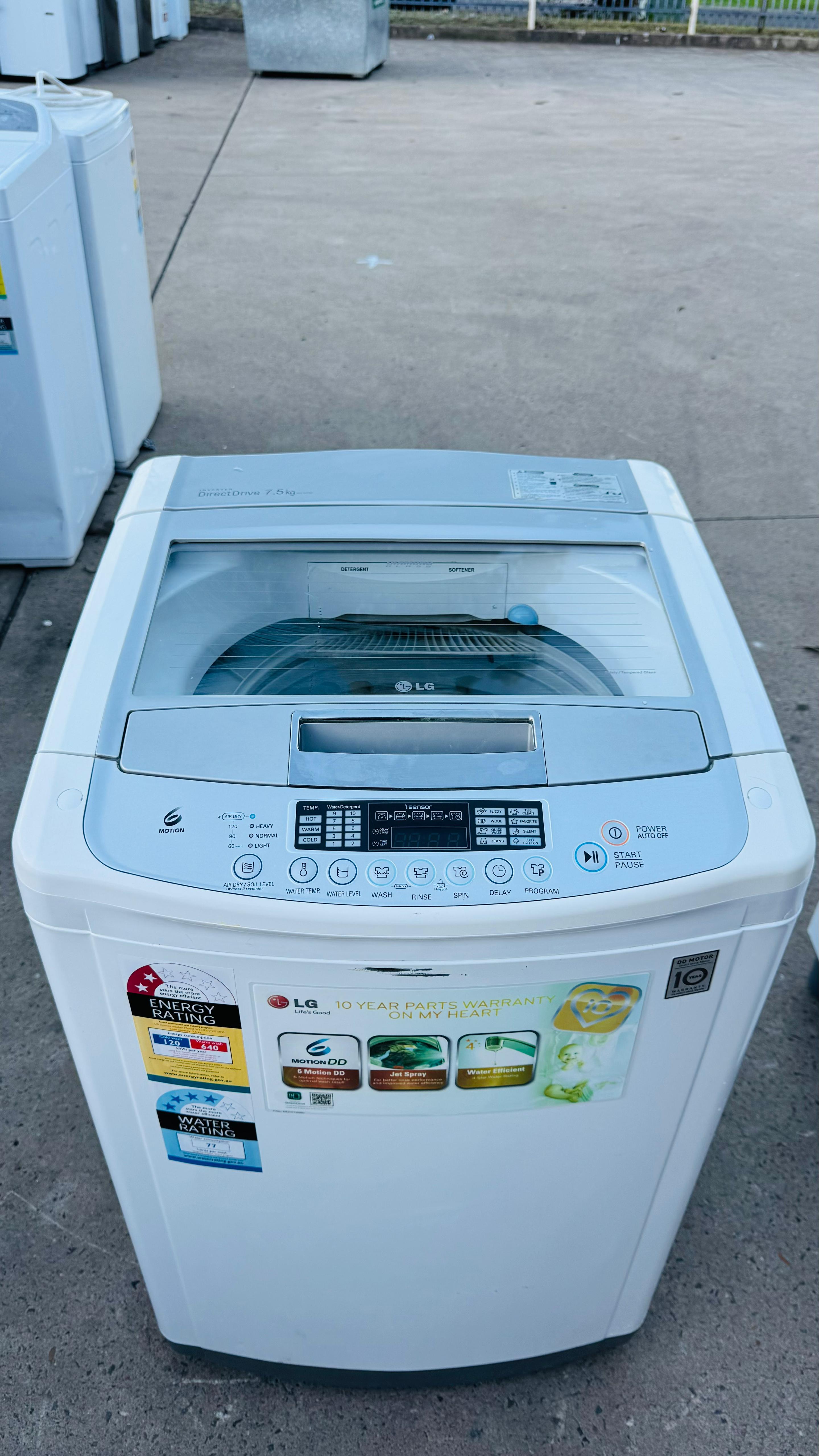 LG 7.5KGS TOP LOADER WASHING MACHINE