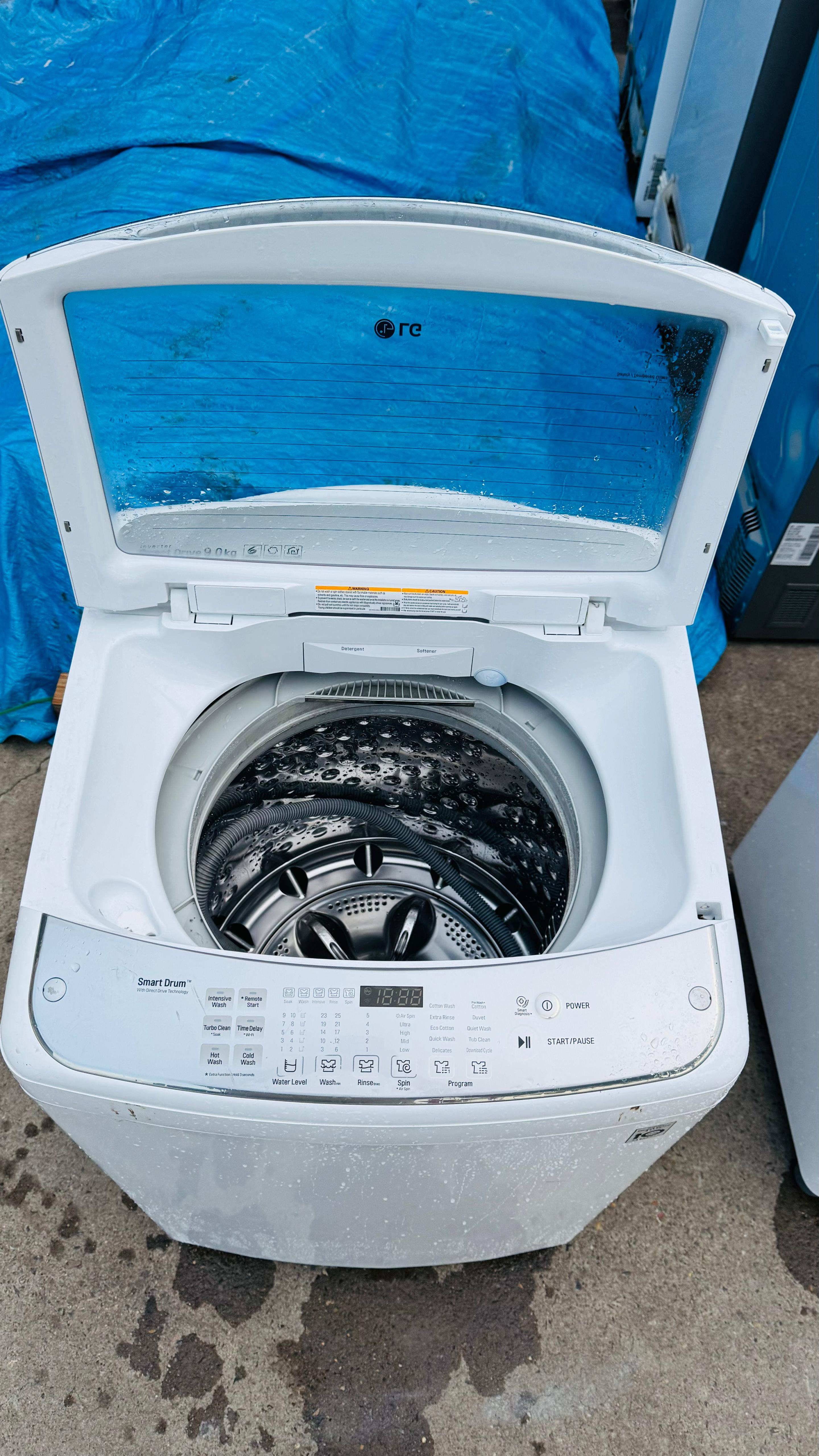 LG 9KGS TOP LOADER WASHING MACHINE