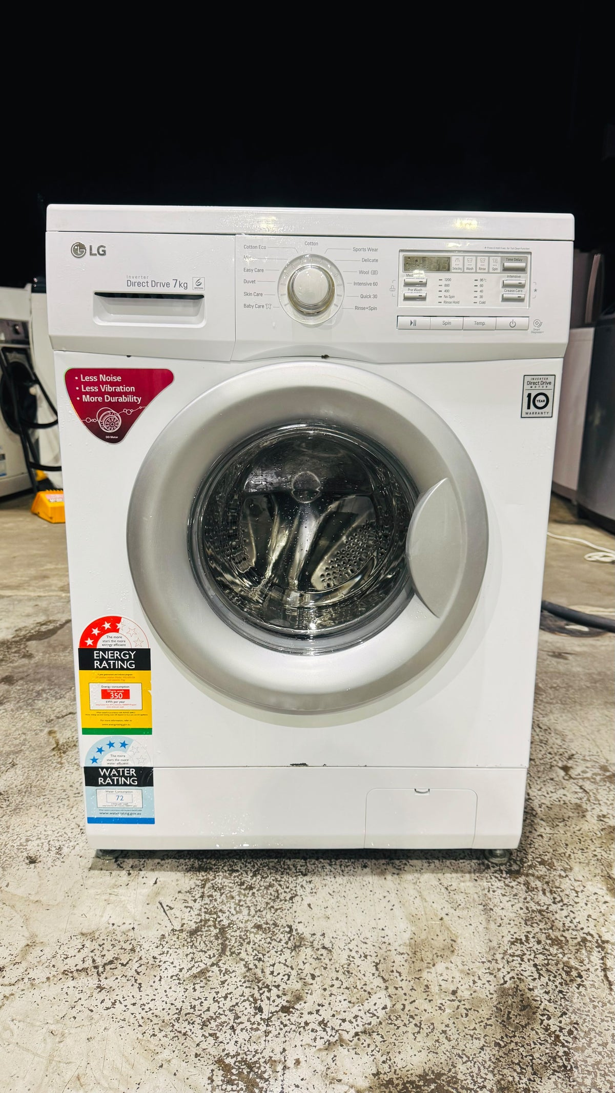 LG 7KGS FRONT LOADER WASHING MACHINE