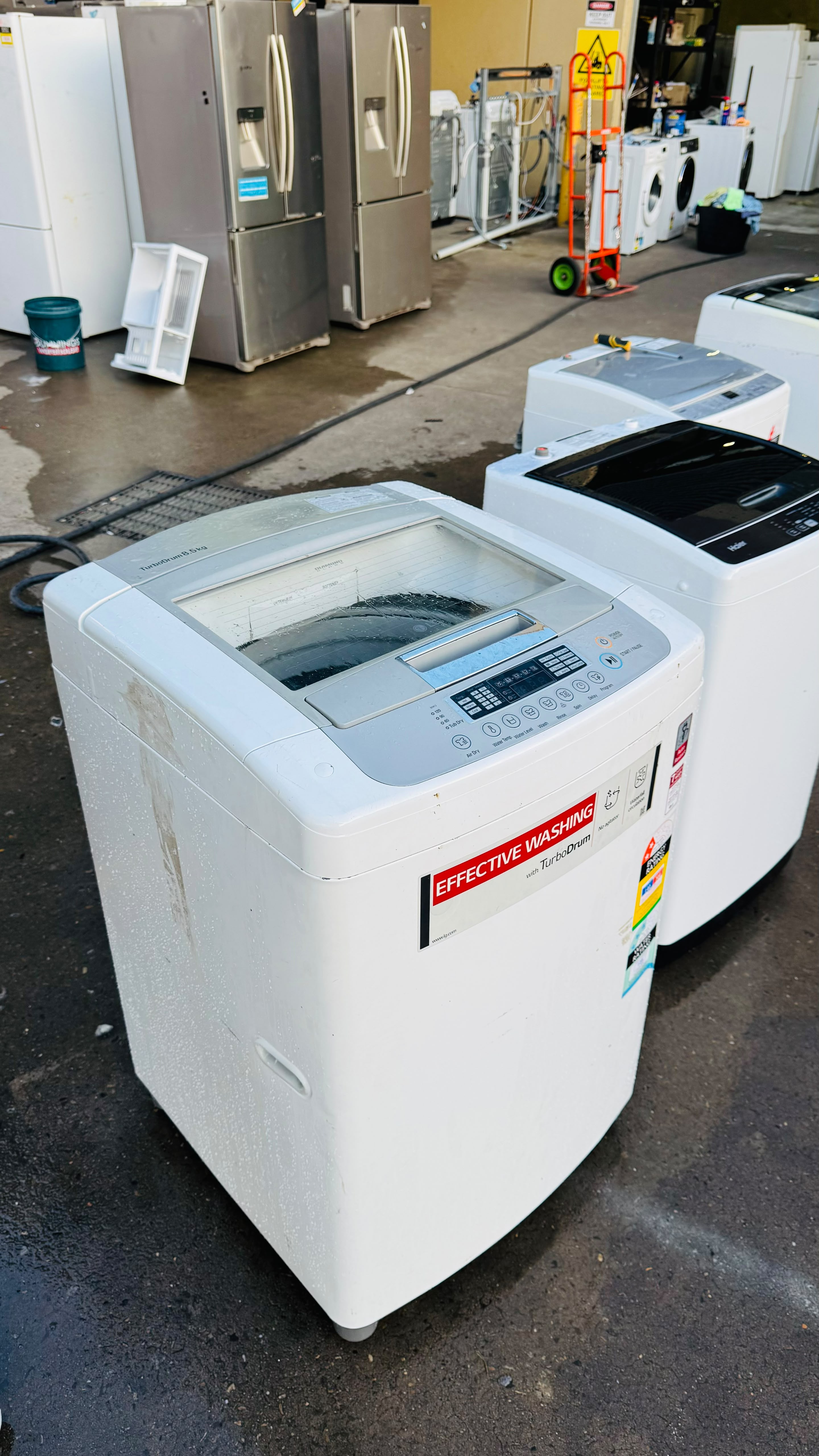 LG 8.5KGS TOP LOADER WASHING MACHINE