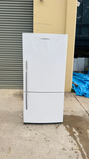 FISHER AND PAYKEL 519 LITRES FRIDGE FREEZER