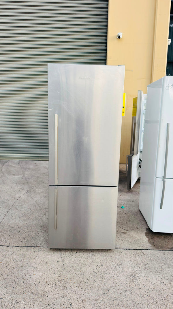 FISHER AND PAYKEL 403 LITRES FRIDGE FREEZER