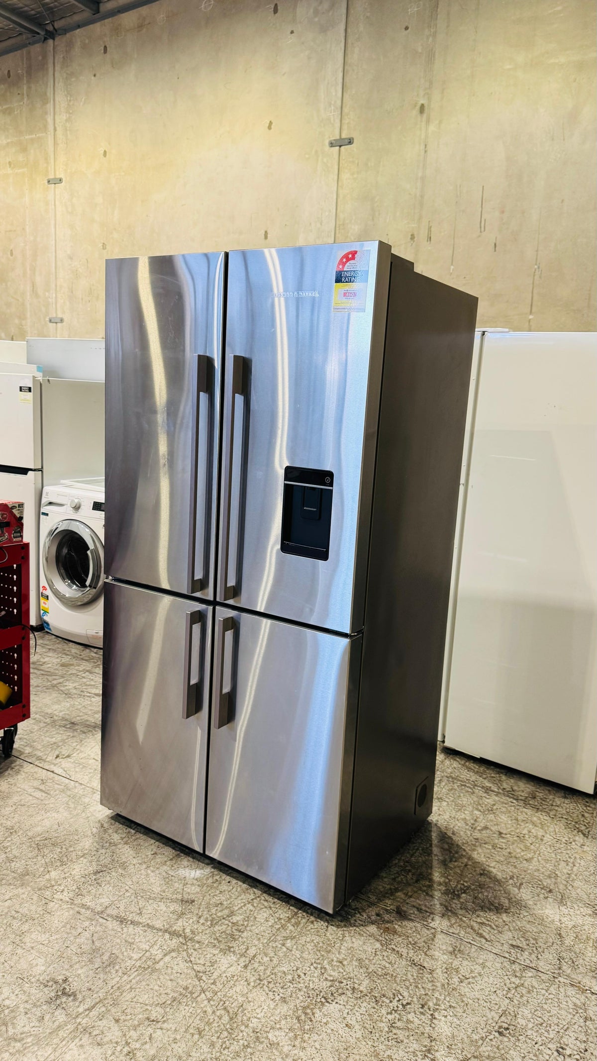 FISHER AND PAYKEL 605 LITRES QUAD DOOR FRIDGE FREEZER