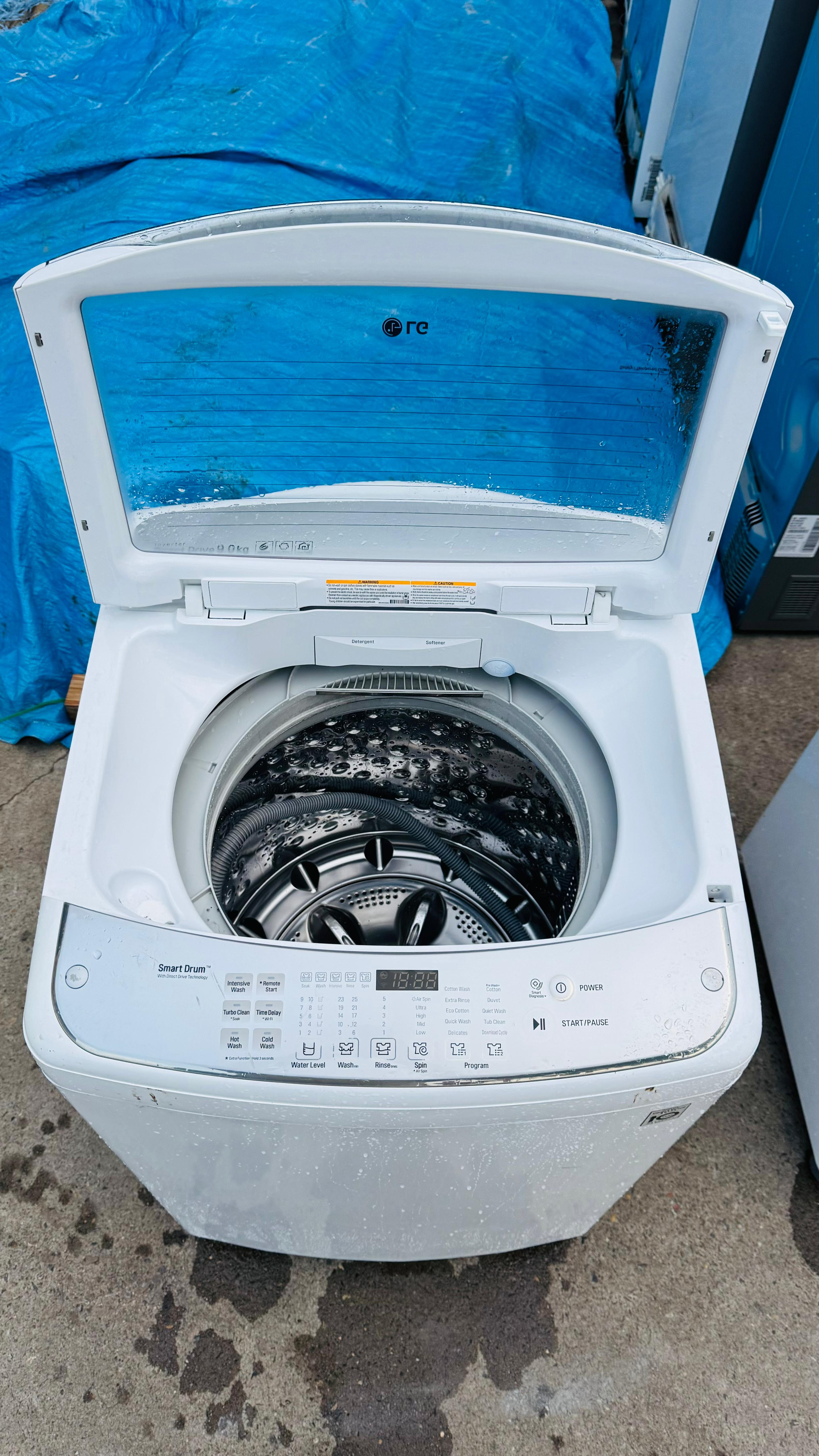 LG 9KGS TOP LOADER WASHING MACHINE
