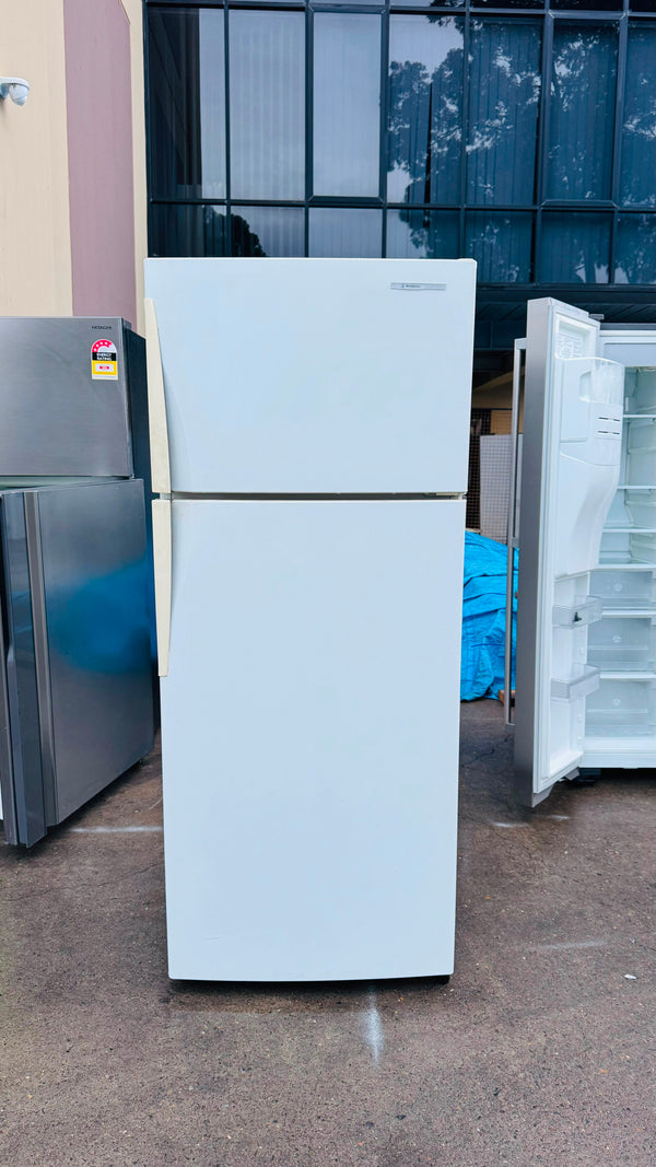 WESTINGHOUSE 393 LITRES FRIDGE FREEZER