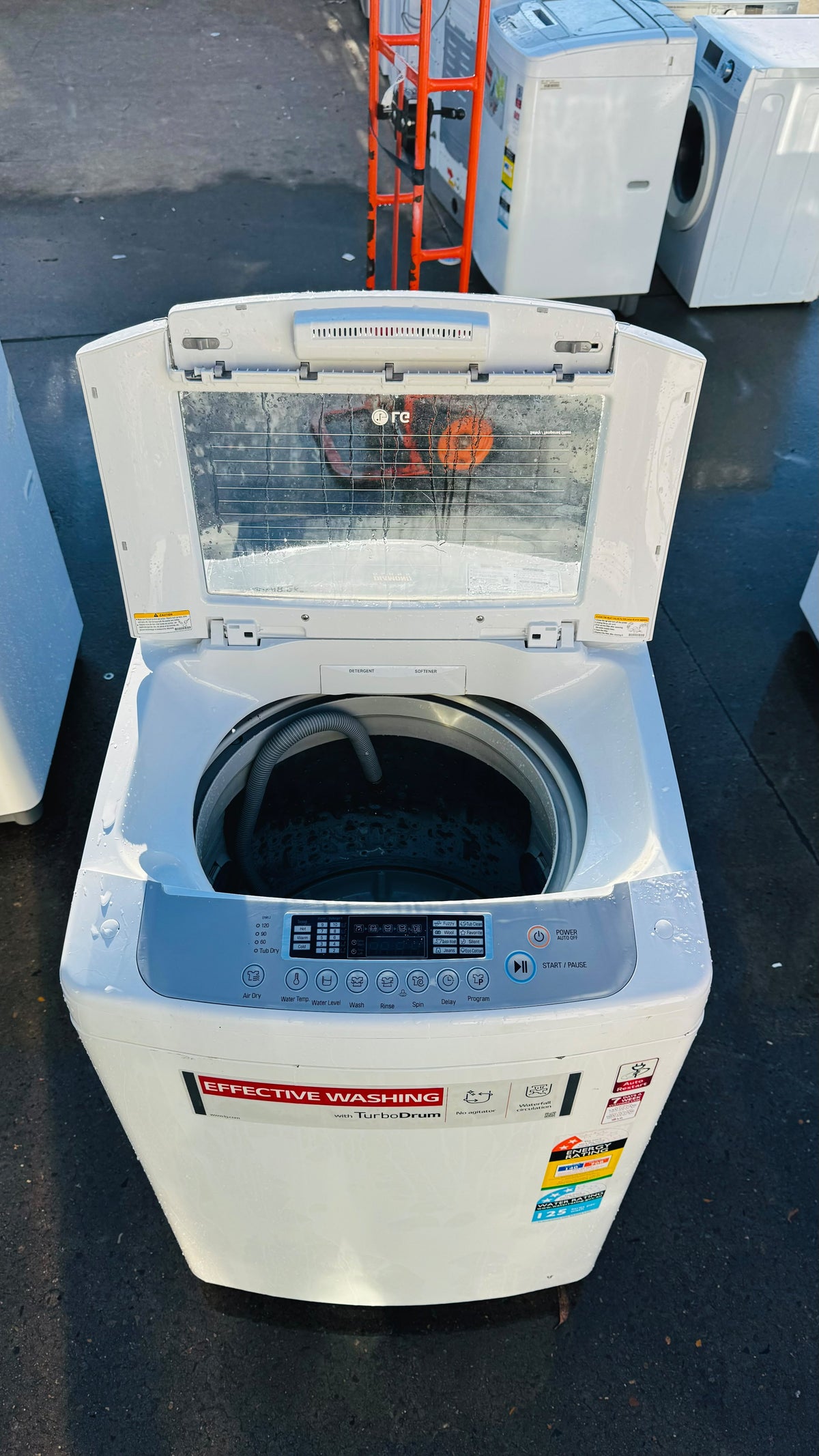 LG 8.5KGS TOP LOADER WASHING MACHINE