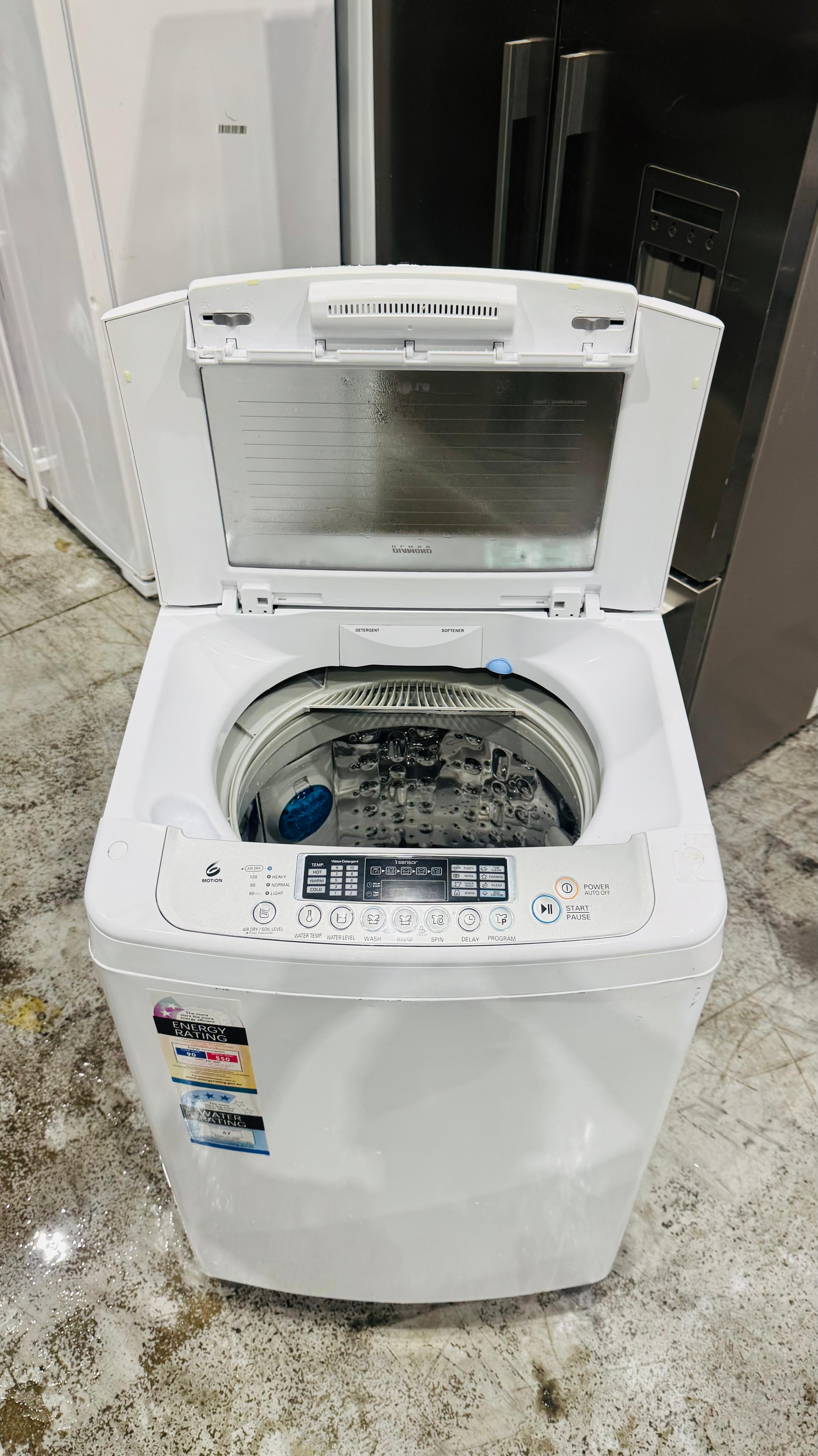 LG 6.5 KGS TOP LOADER WASHING MACHINE
