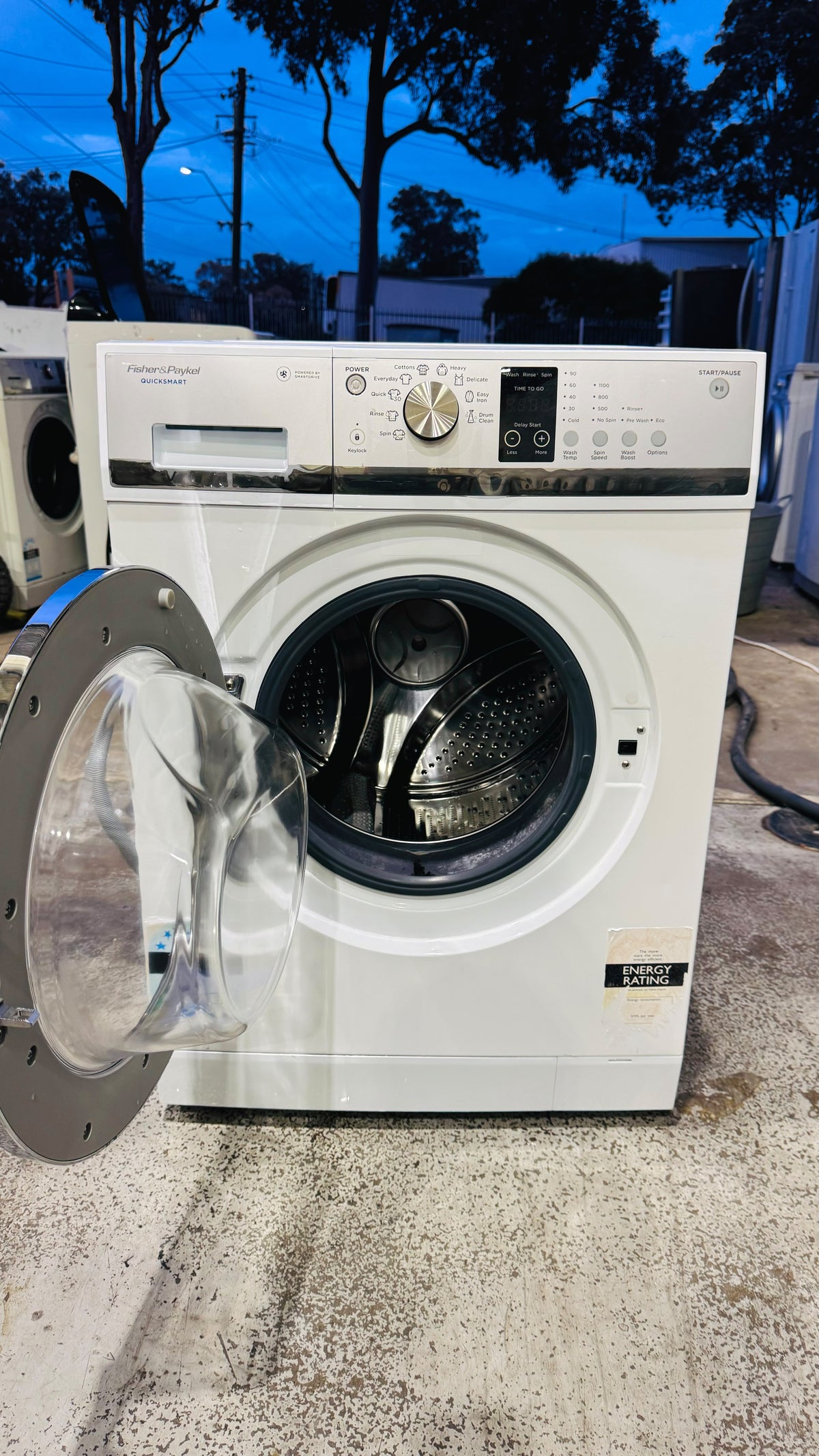 FISHER AND PAYKEL 7.5KGS FRONT LOADER WASHING MACHINE