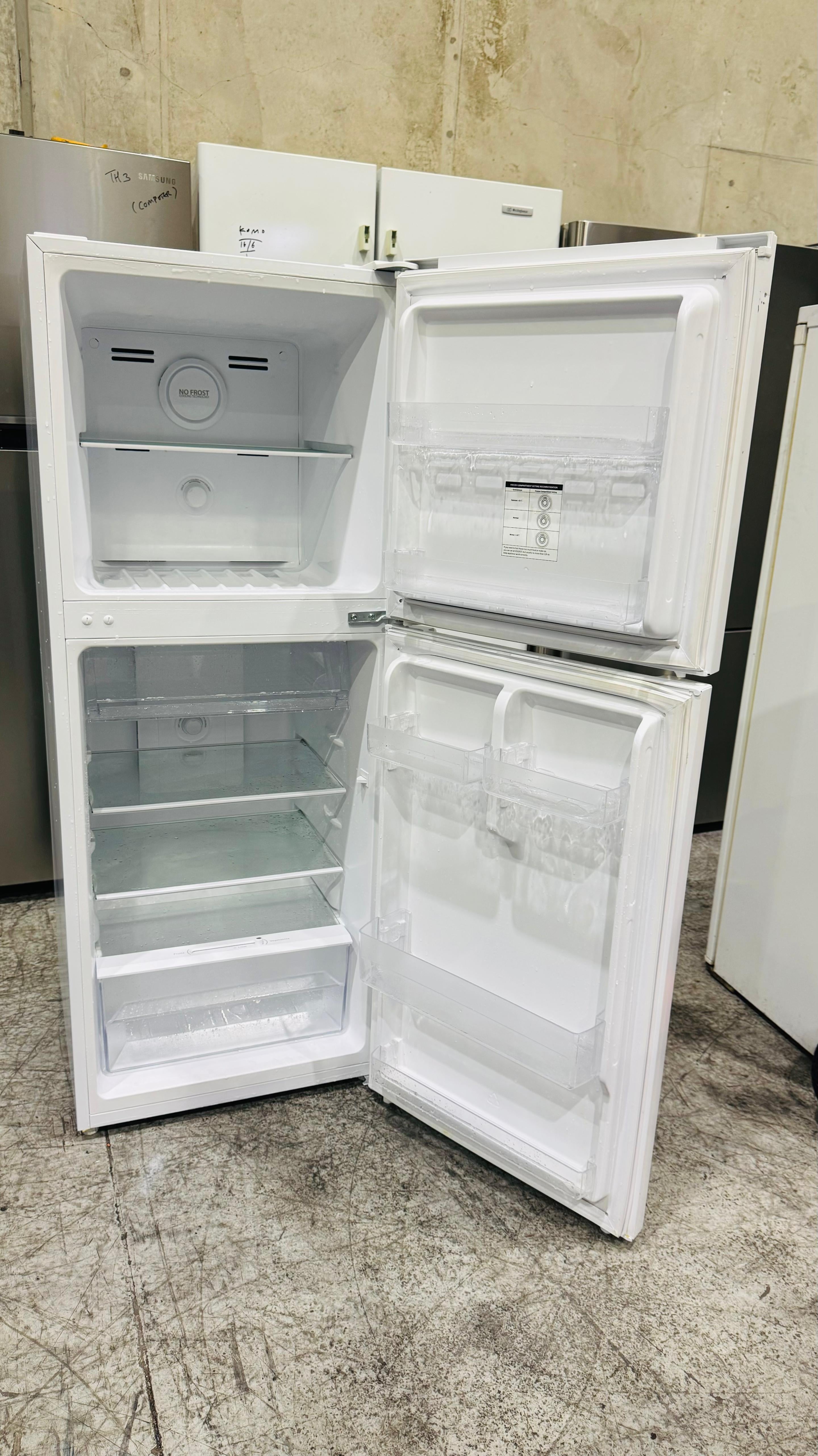 HAIER 220 LITRES FRIDGE FREEZER