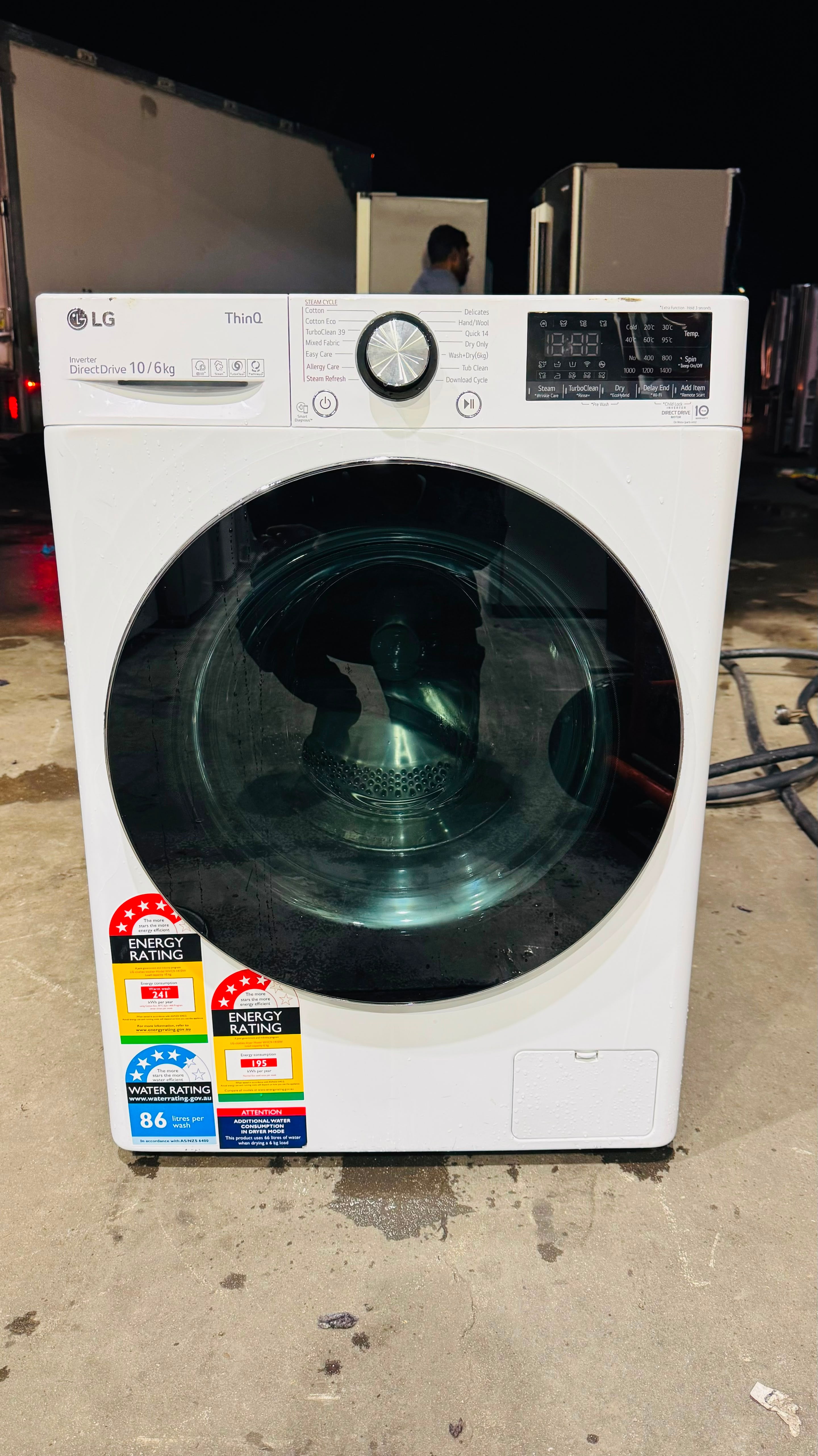 LG 10KGS FRONT LOADER WASHING MACHINE