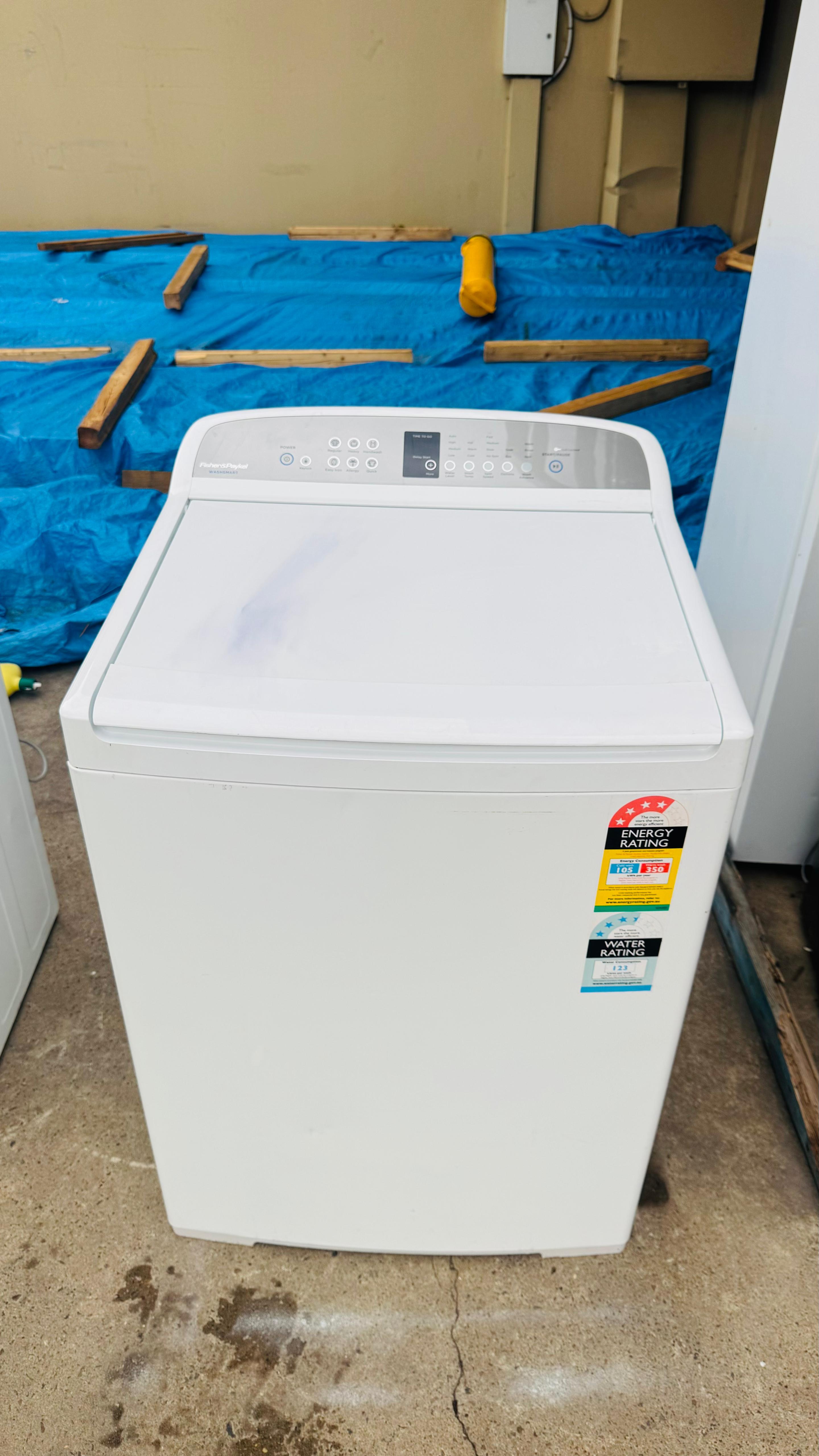 FISHER AND PAYKEL 10KGS TOP LOADER WASHING MACHINE