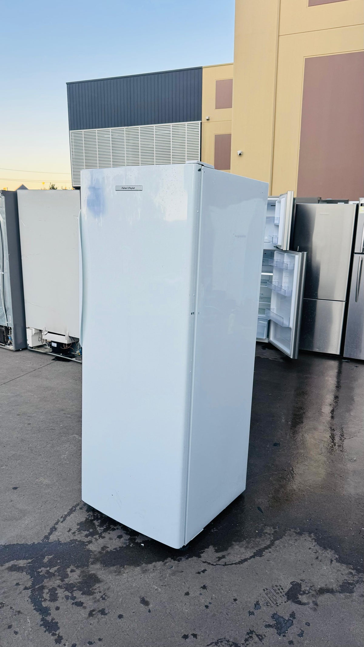 FISHER & PAYKEL 451 LITRES FRIDGE ONLY
